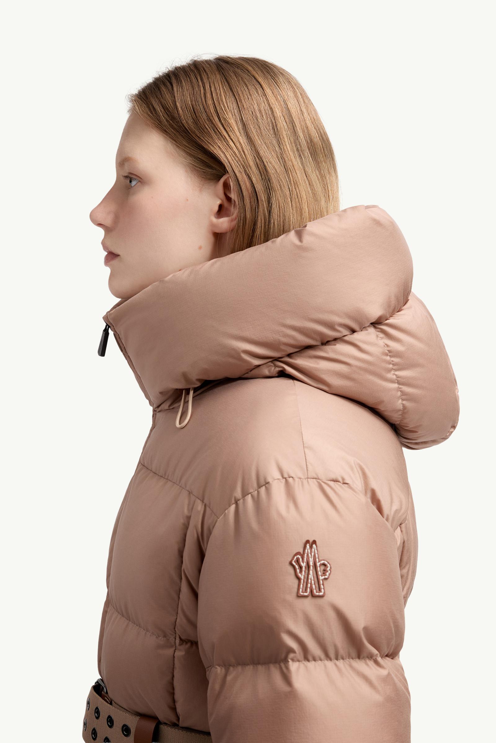 Nisene Hooded Short Down Jacket Women Pink Moncler 1