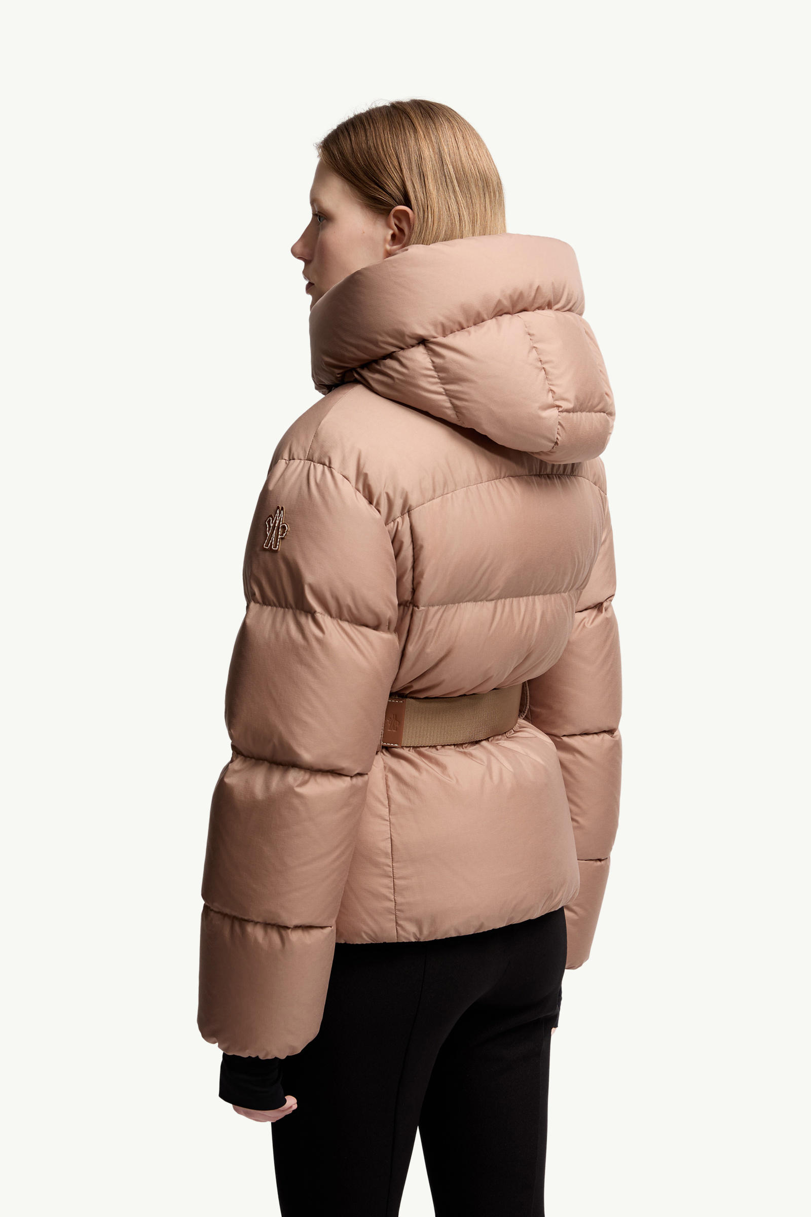 Nisene Hooded Short Down Jacket Women Pink Moncler 4