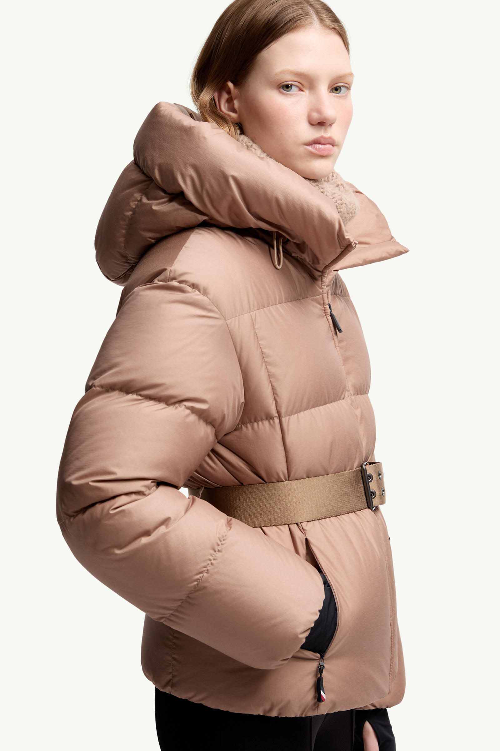 Nisene Hooded Short Down Jacket Women Pink Moncler 5