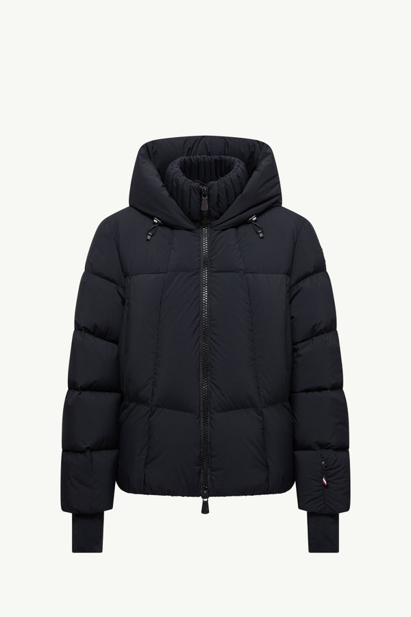 https://moncler-cdn.thron.com/api/v1/content-delivery/shares/dpx6uv/contents/K20981A00018539X6999_F/image/K20981A00018539X6999_F