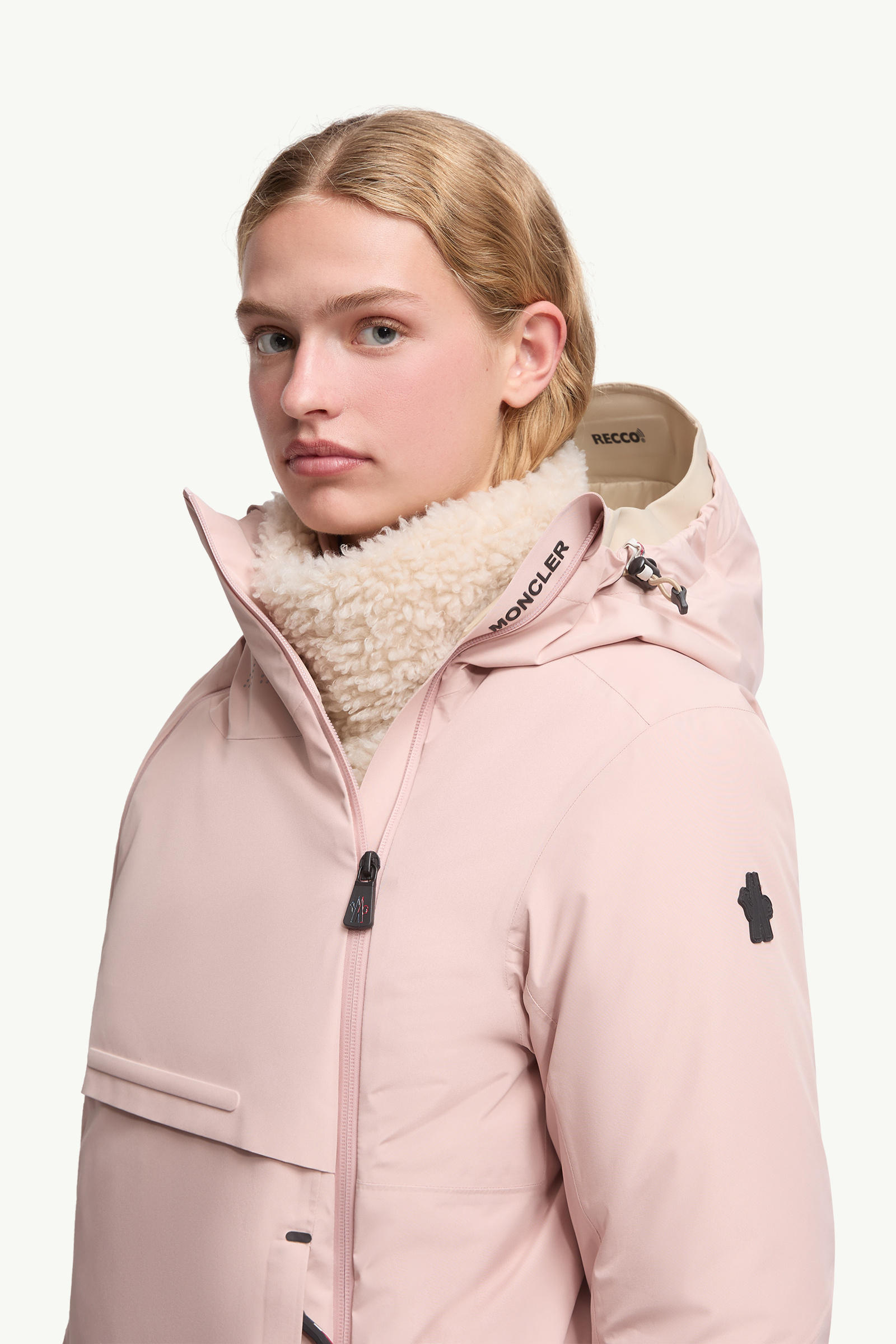 Ampay GORE-TEX Hooded Padded Ski Jacket Women Pink Moncler 6