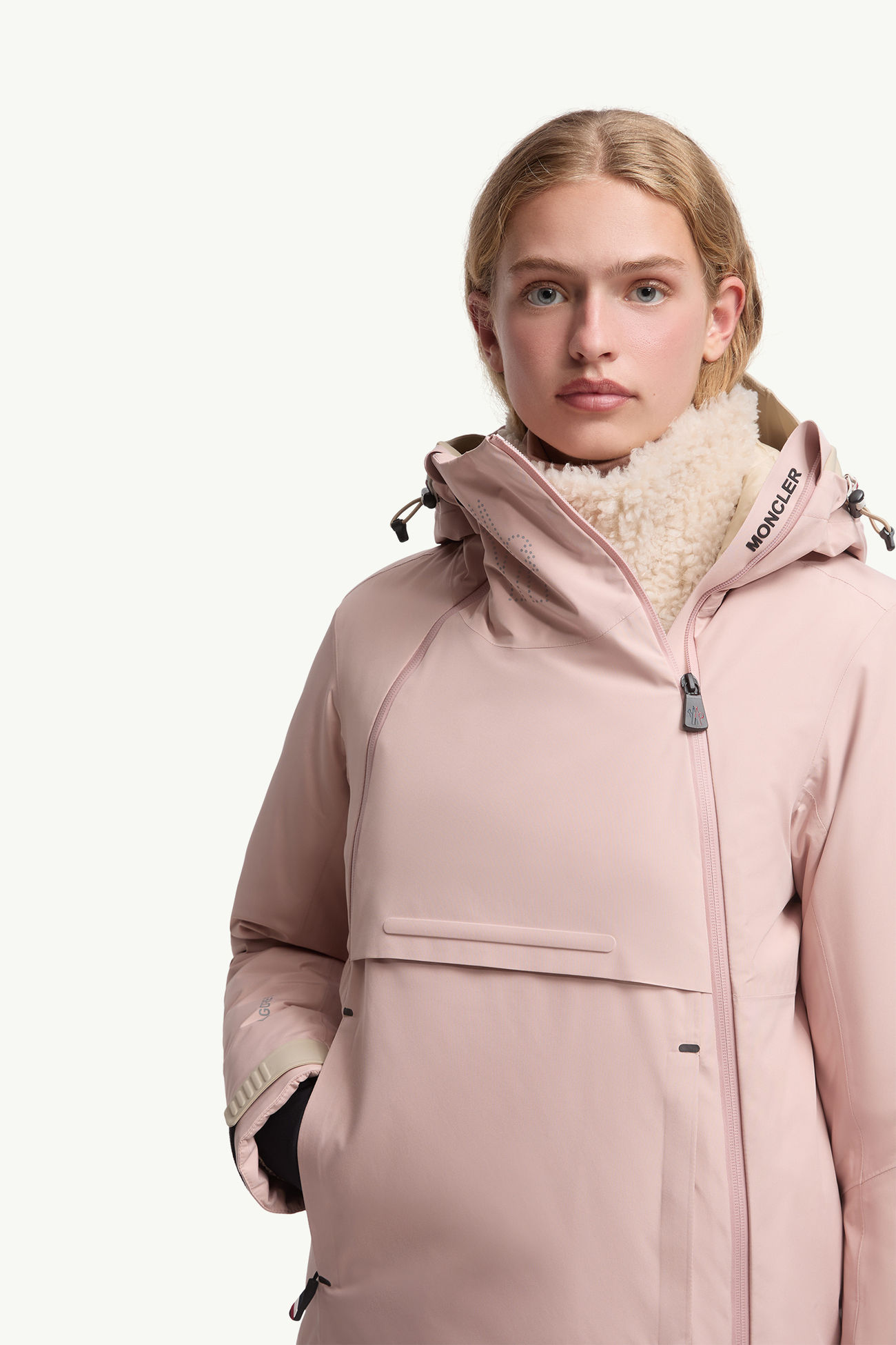 Ampay GORE-TEX Hooded Padded Ski Jacket Women Pink Moncler 7