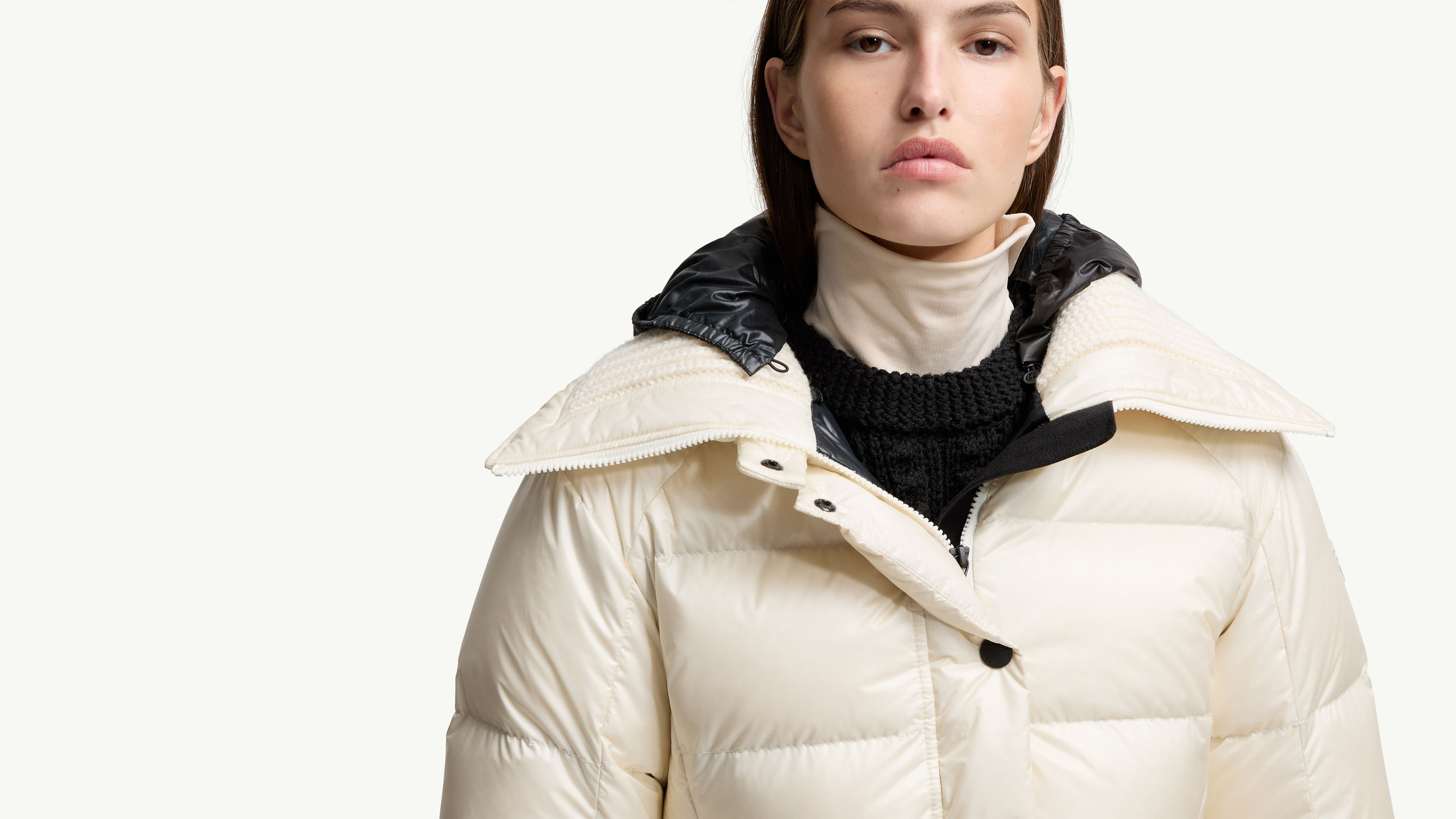 Slide 1 - product.feature.zipservicehood.title