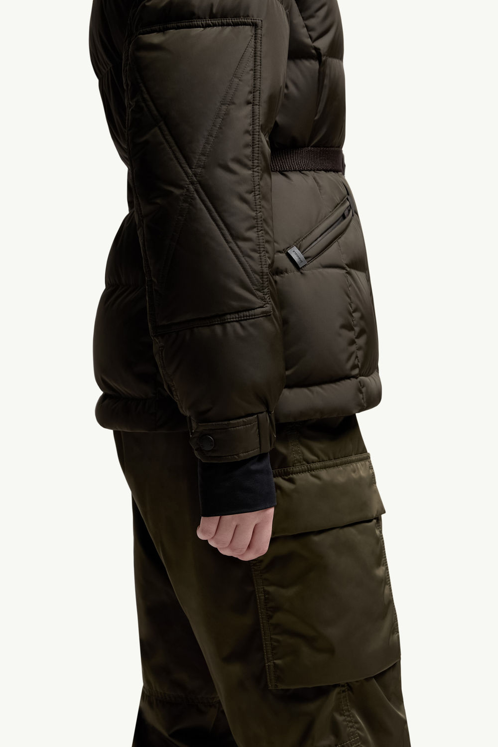 Plumífero de esquí Salastrains con cinturón Mujer Verde Oliva Moncler 6