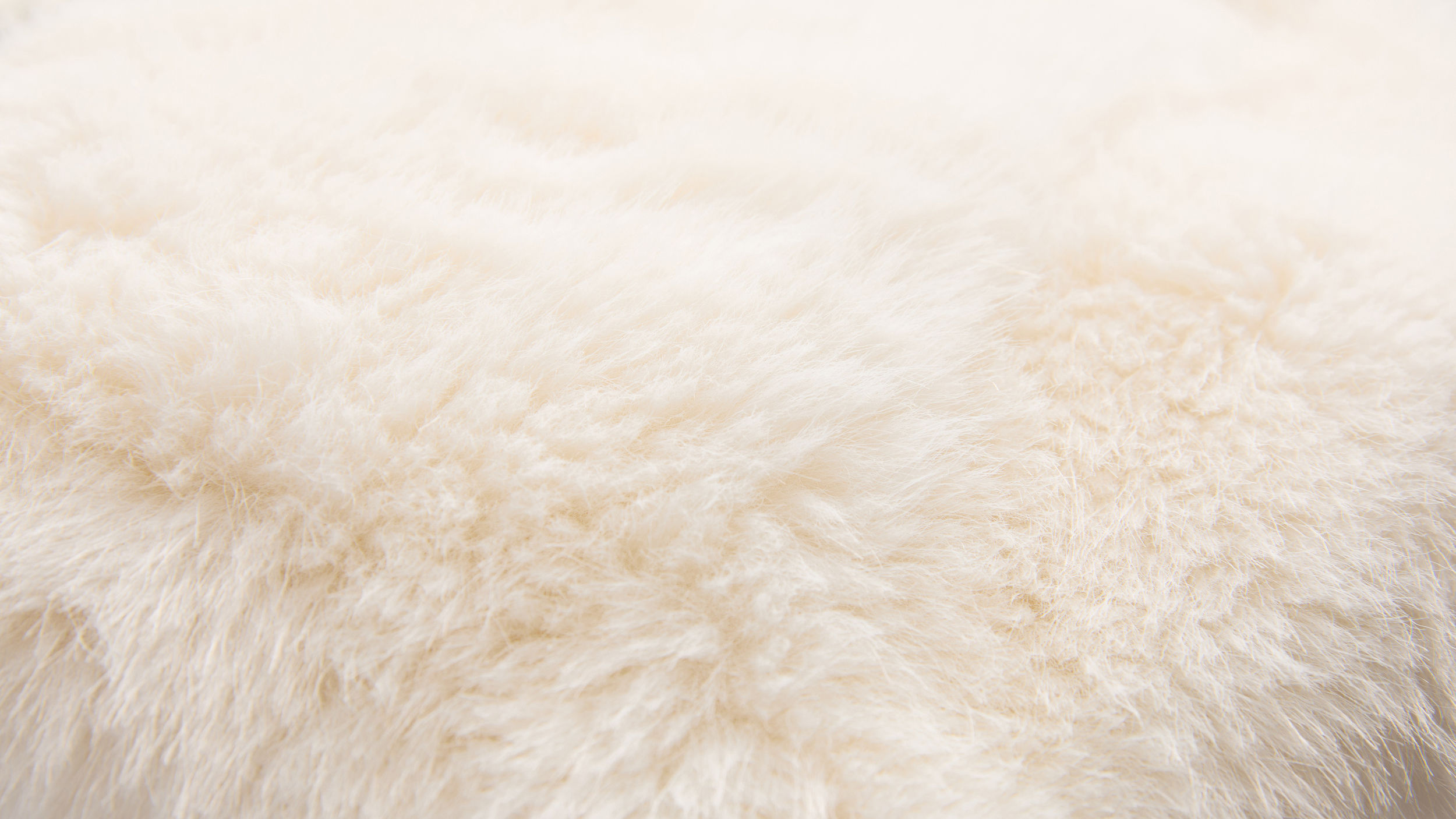 Slide 2 - ソフトなタッチ