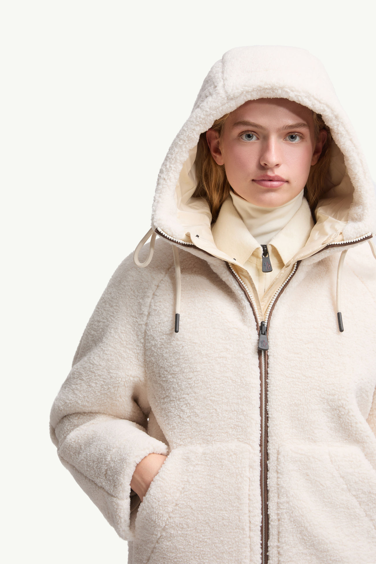 Chaqueta acolchada corta efecto peluche reversible Yushan Mujer Blanco Moncler 7