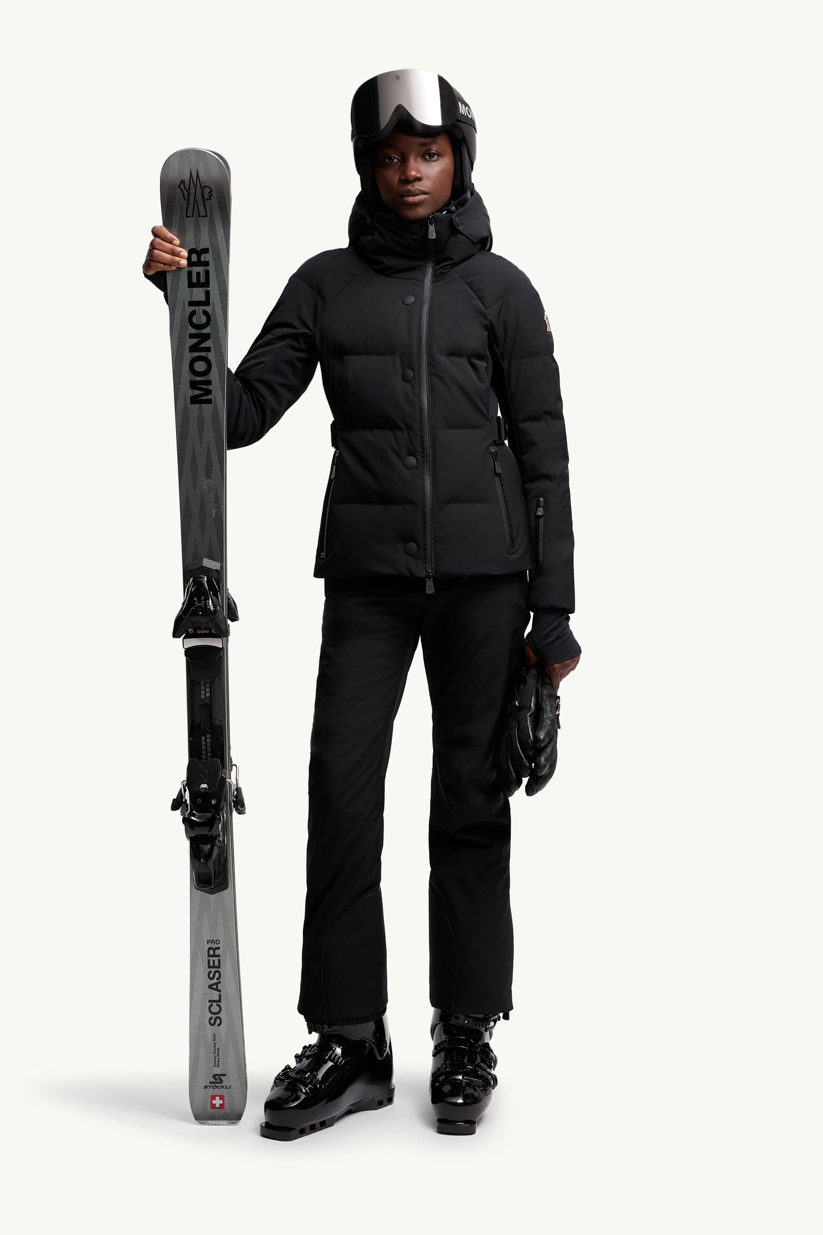 Guyane Hooded Down Ski Jacket ブラック Moncler 0