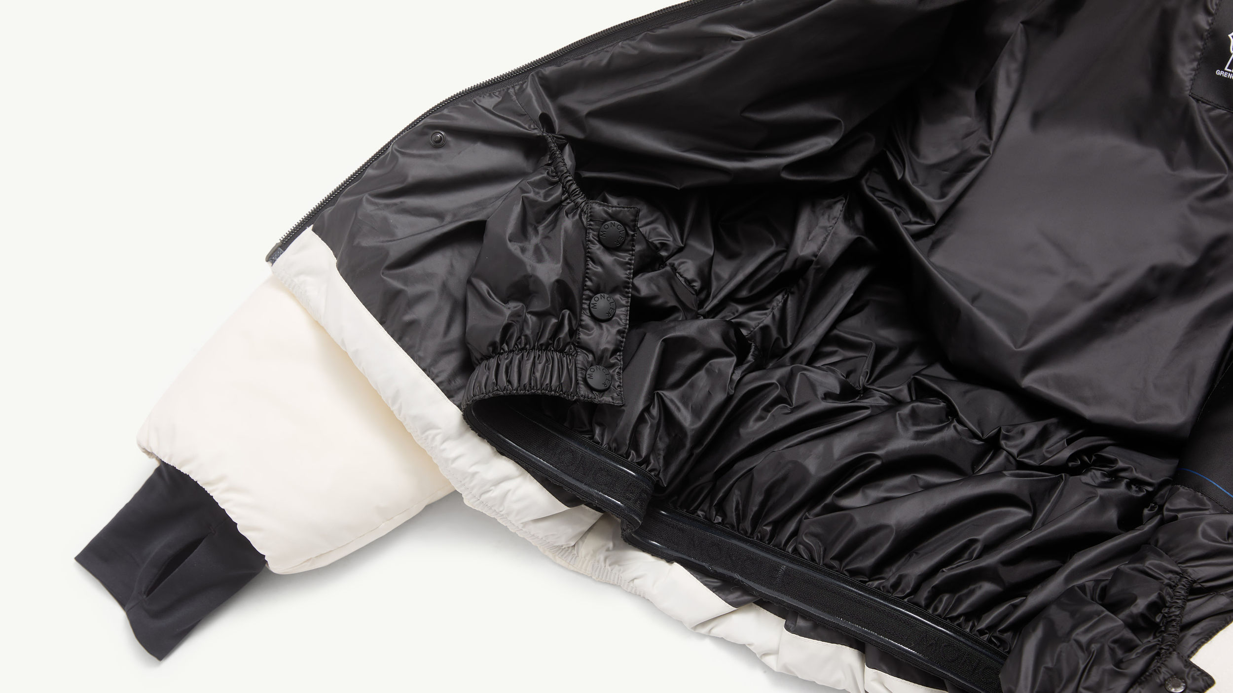 Slide 3 - 防护雪裙