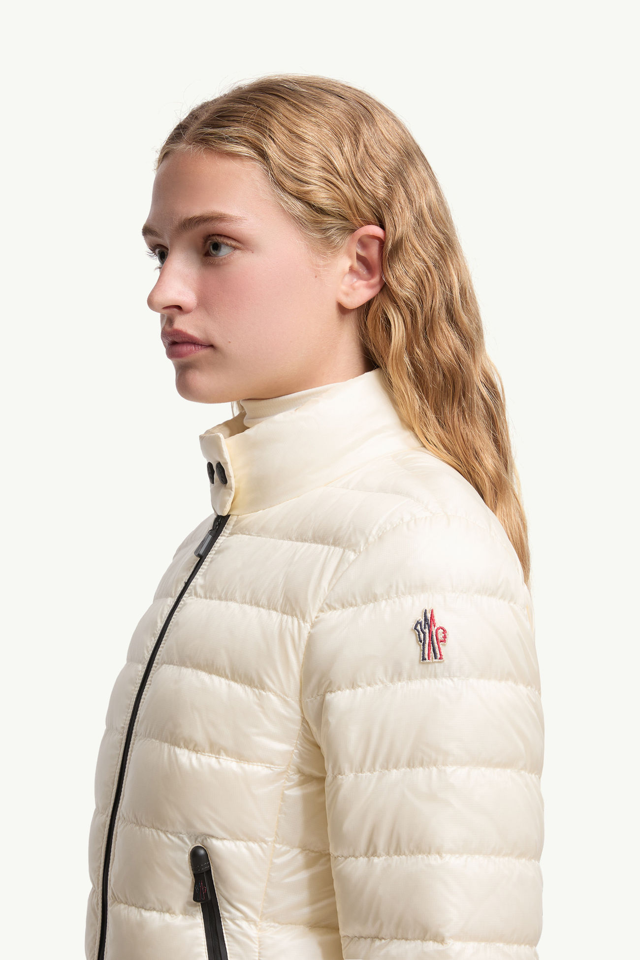 Walibiショートダウンジャケット レディース ホワイトアイボリー Moncler 1