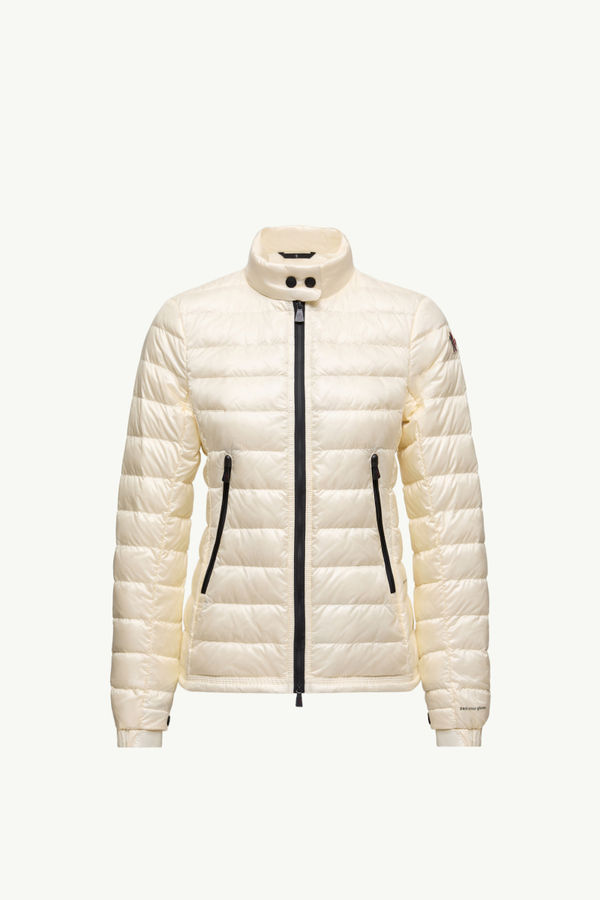 https://moncler-cdn.thron.com/api/v1/content-delivery/shares/dpx6uv/contents/K20981A00058597X604A_F/image/K20981A00058597X604A_F