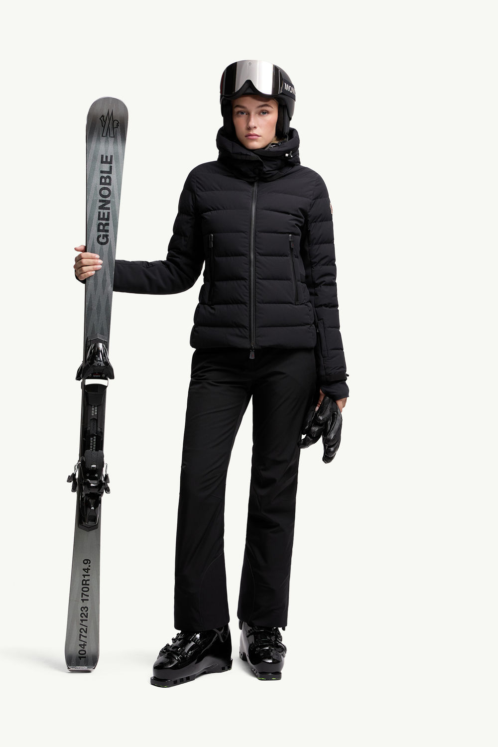 Lamoura Hooded Down Ski Jacket Women Black Moncler 0