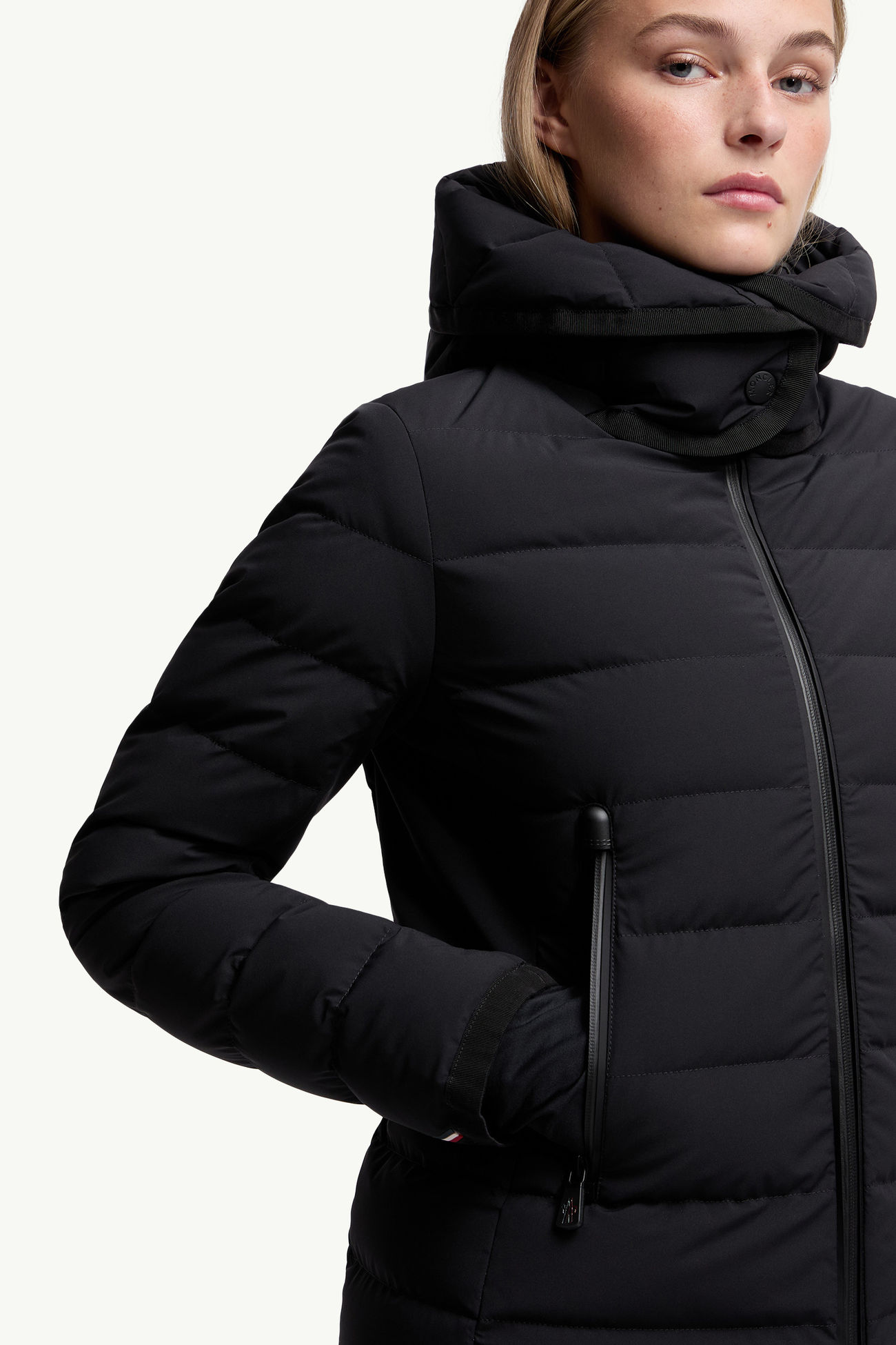 Lamoura Hooded Insulated Ski Jacket Women Black Moncler 6