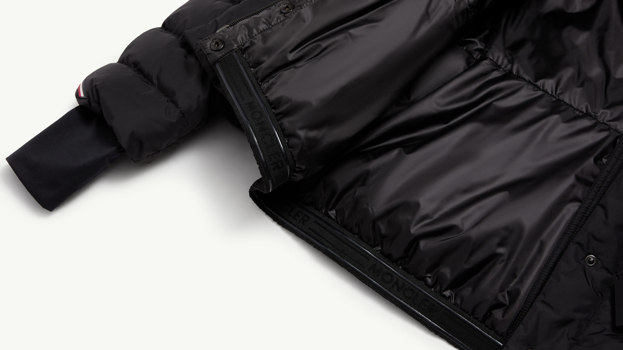 Slide 3 - Protective Powder Skirt