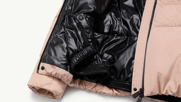 Slide 3 - Protective Powder Skirt