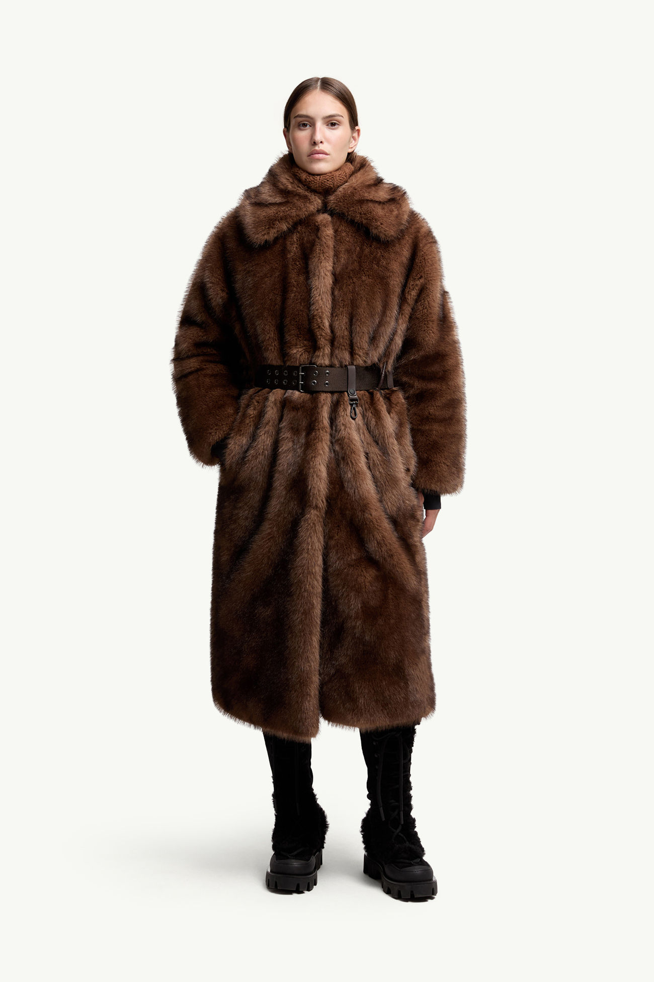 Piumino lungo testurizzato con cintura Arly Donna Marrone Moncler 3