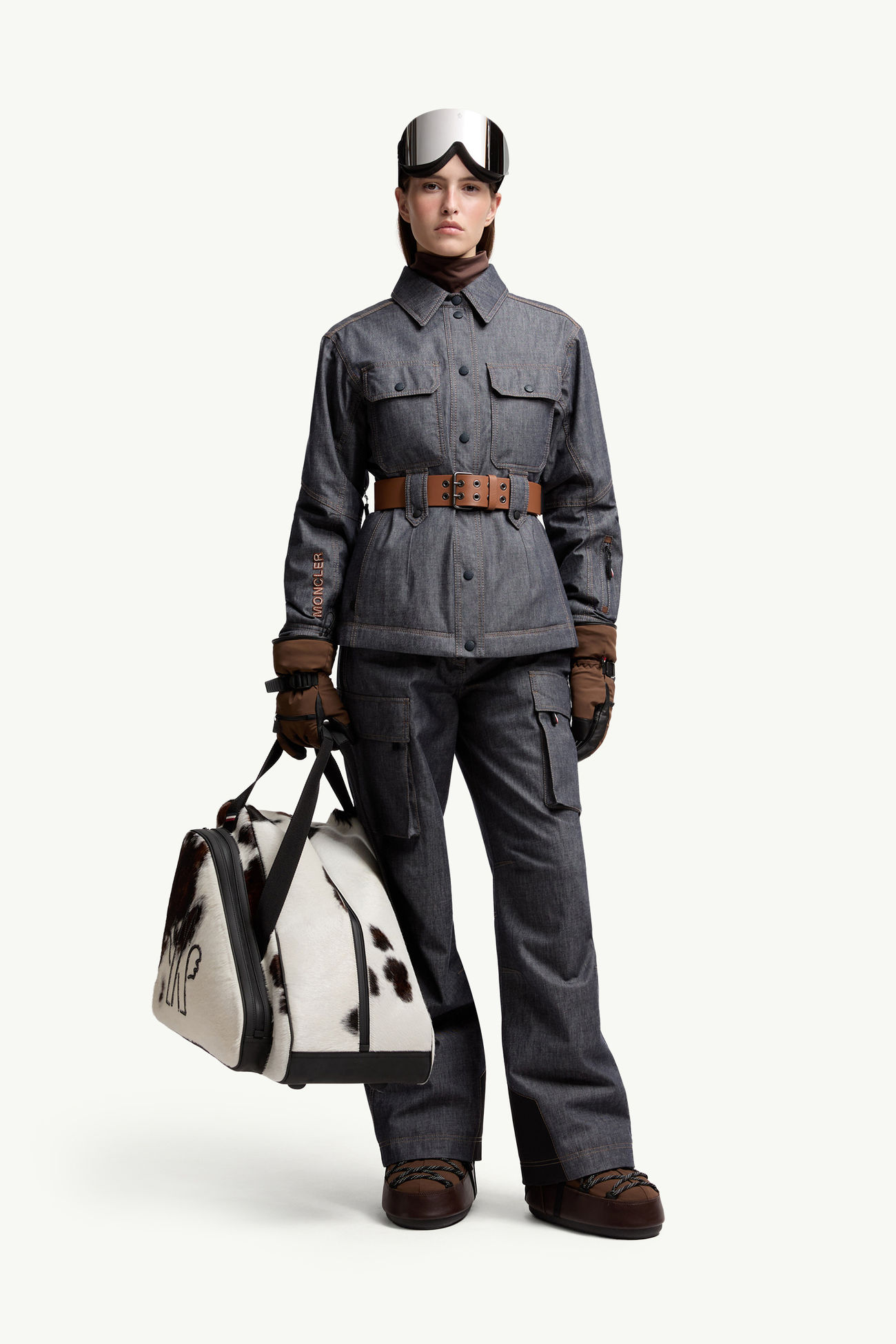 Doudoune de ski à capuche Daintree Femmes Gris foncé Moncler 0