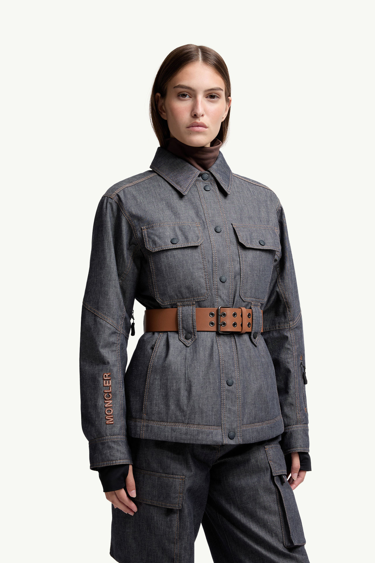 Doudoune de ski à capuche Daintree Femmes Gris foncé Moncler 3