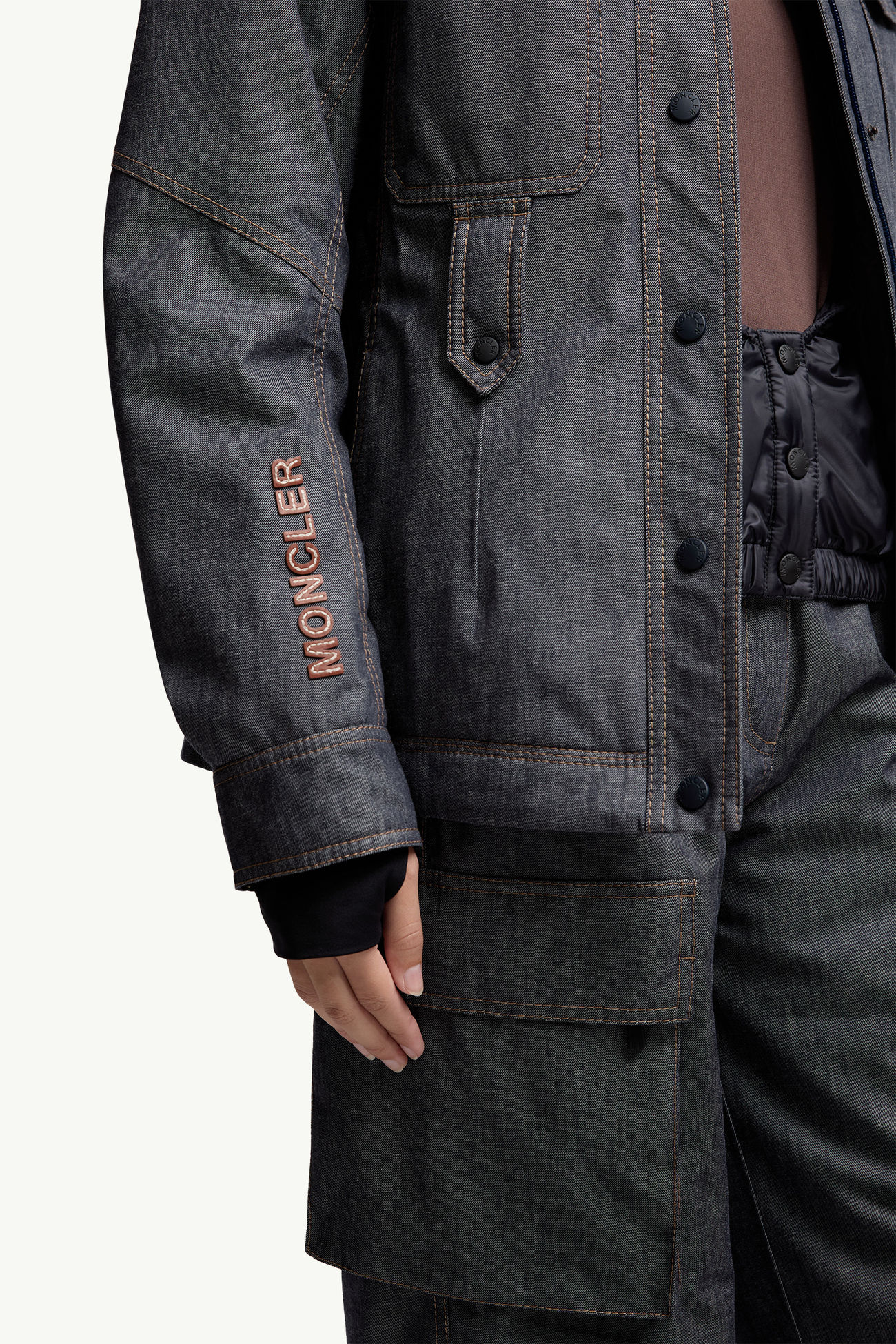 Doudoune de ski à capuche Daintree Femmes Gris foncé Moncler 7