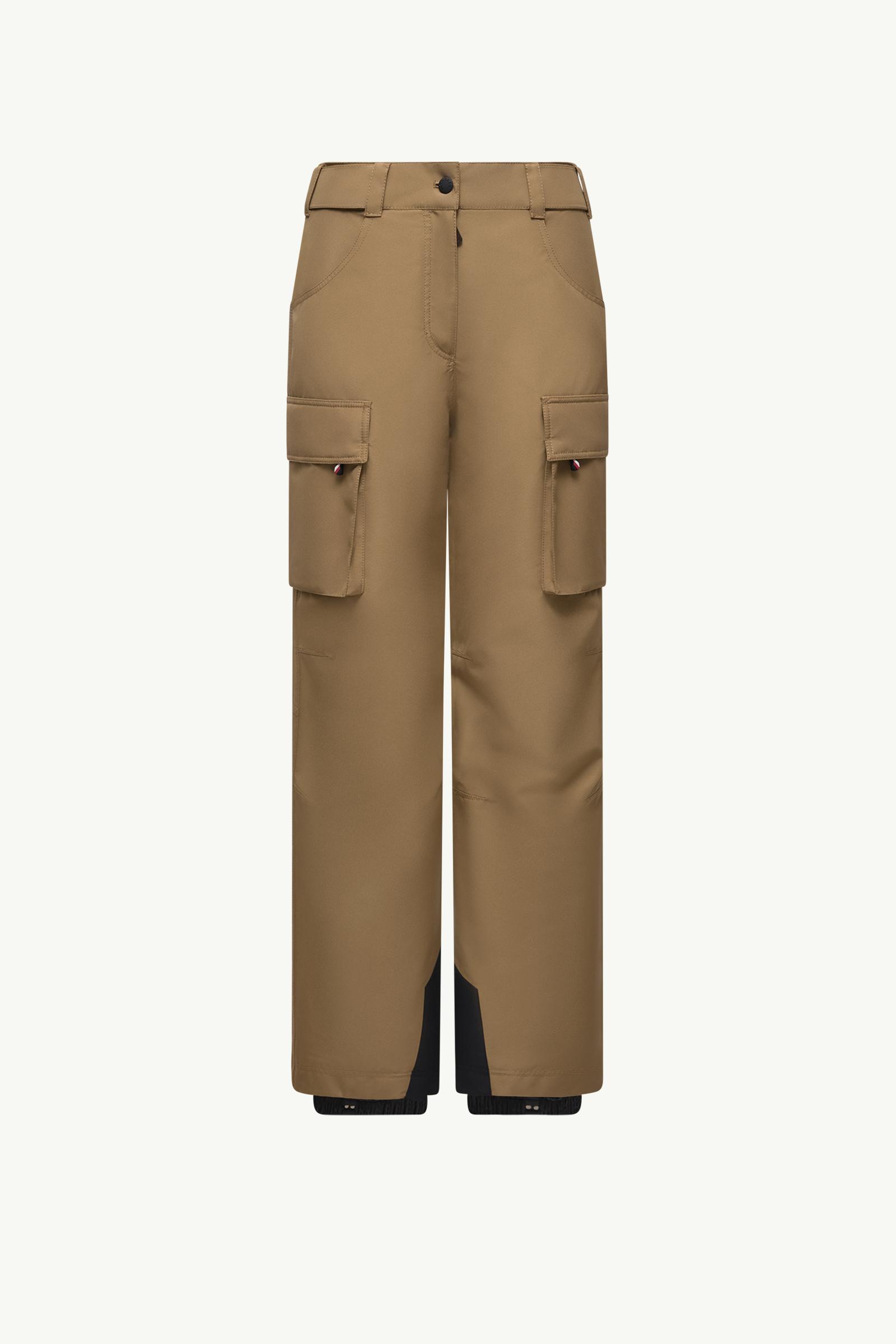 https://moncler-cdn.thron.com/api/v1/content-delivery/shares/dpx6uv/contents/K20982G00001597MO248_F/image/K20982G00001597MO248_F
