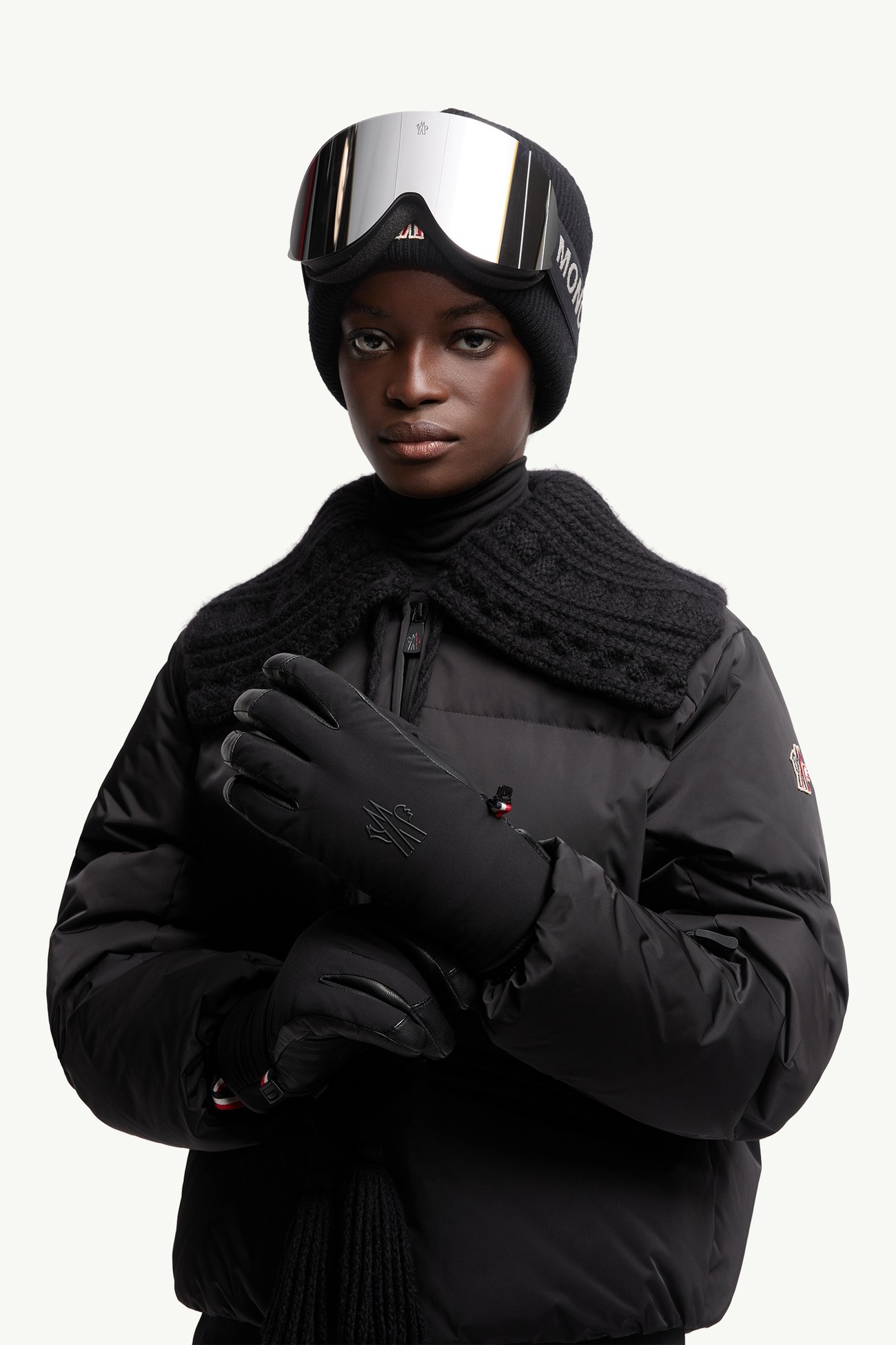 Gants matelassés en soft shell Femmes Noir Moncler 1