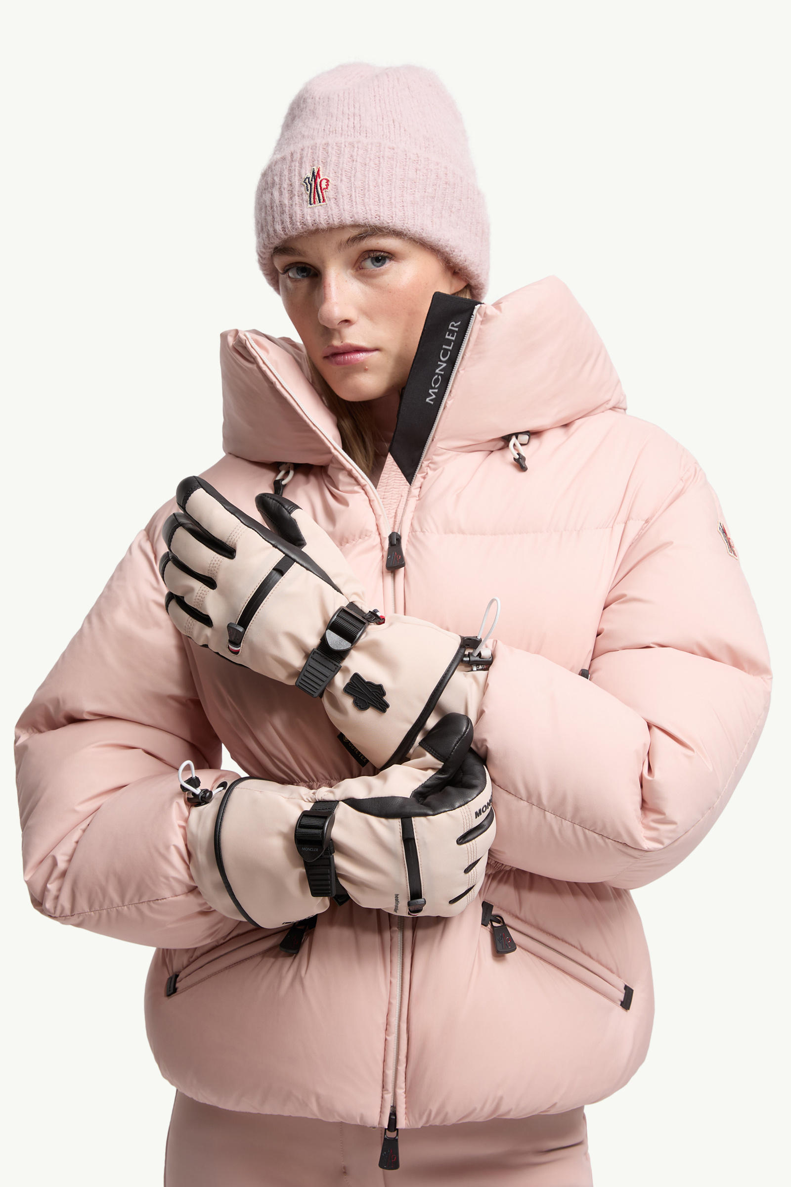 Padded Gloves Women Pink Moncler 1