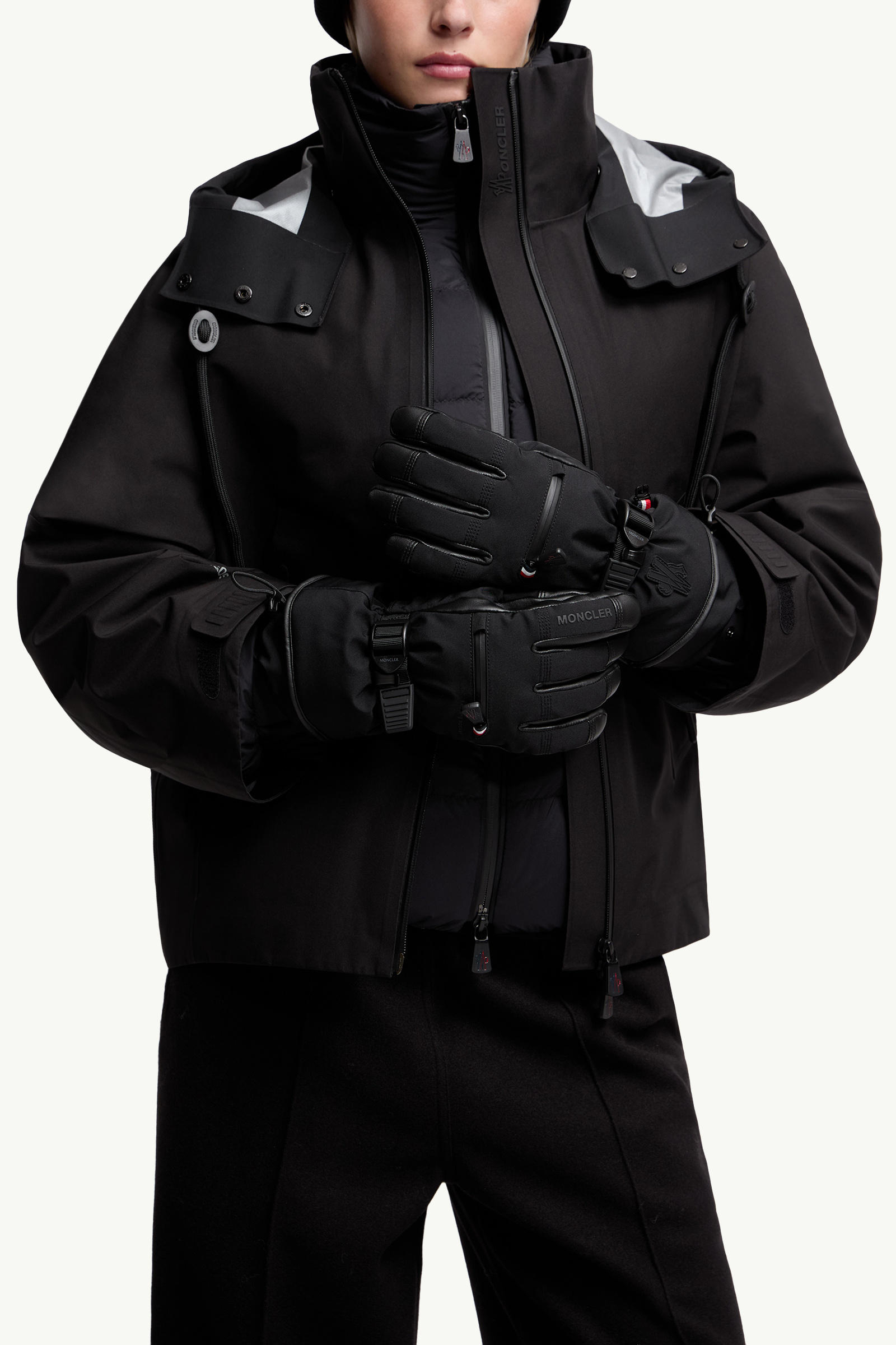Padded Gloves Women Black Moncler 1