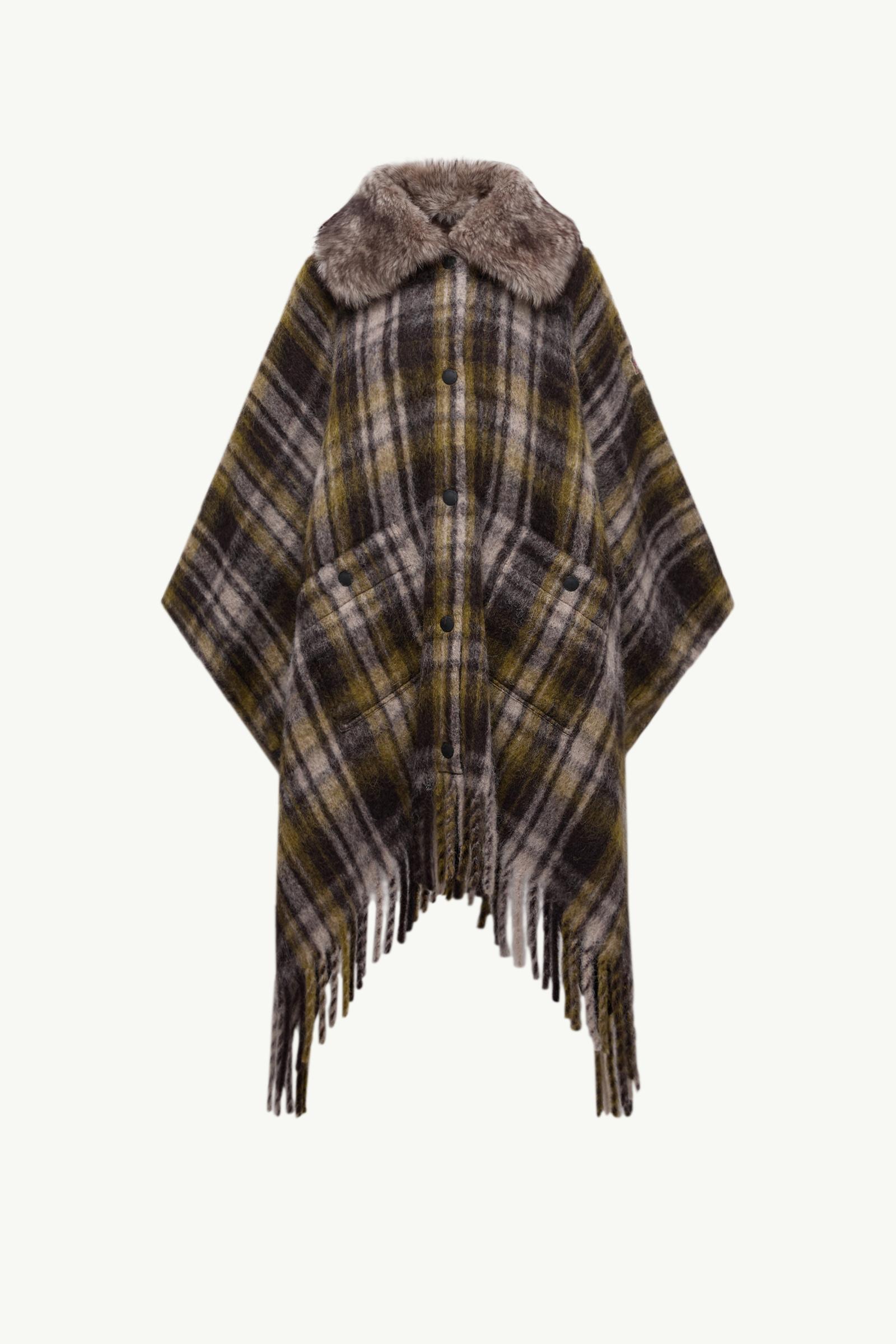 https://moncler-cdn.thron.com/api/v1/content-delivery/shares/dpx6uv/contents/K20983G00006M8329P22_F/image/K20983G00006M8329P22_F