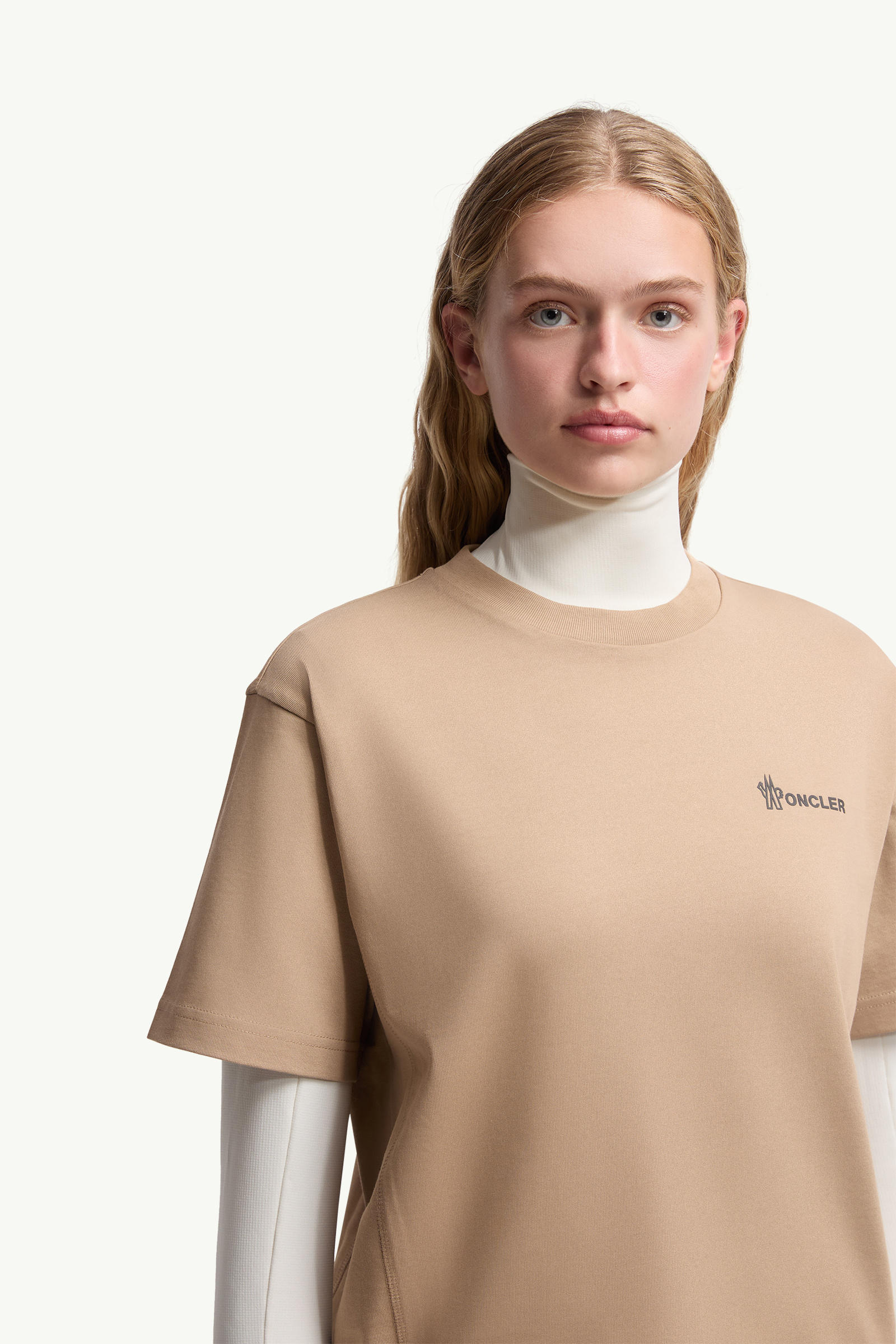 Embossed Logo Cotton T-Shirt Women Beige Moncler 5