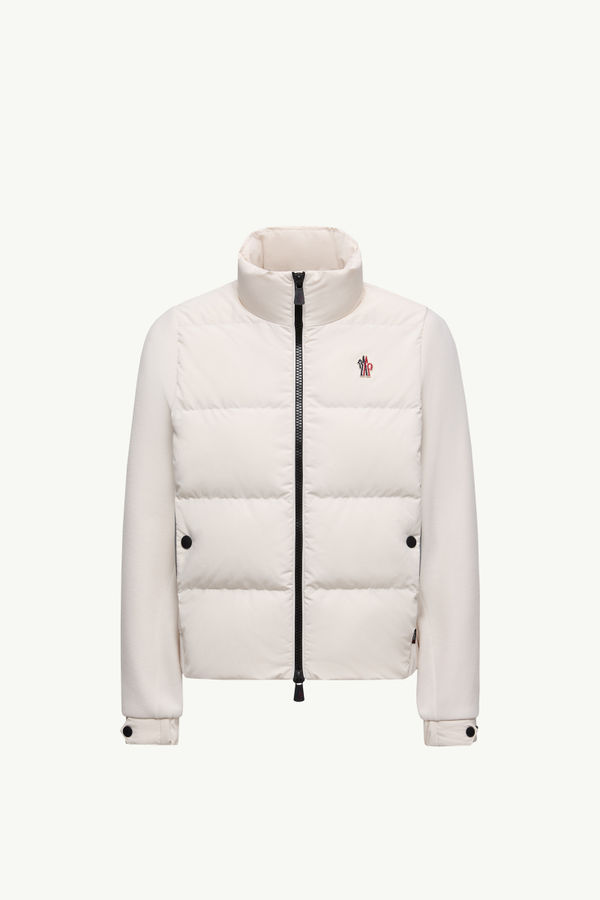 https://moncler-cdn.thron.com/api/v1/content-delivery/shares/dpx6uv/contents/K20988G0000189AK821I_F/image/K20988G0000189AK821I_F