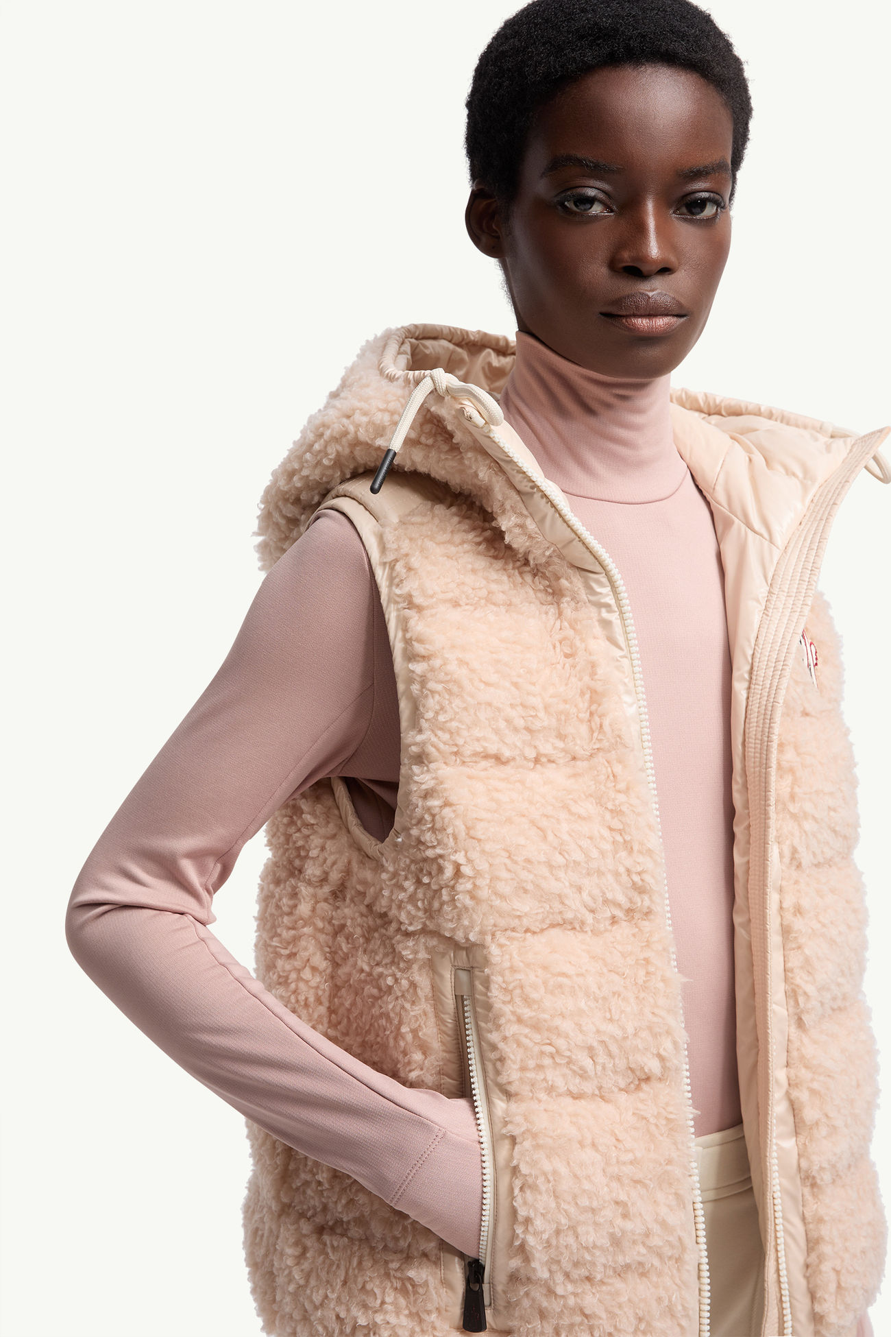 Gilet zippé en teddy matelassé Femmes Rose Moncler 5