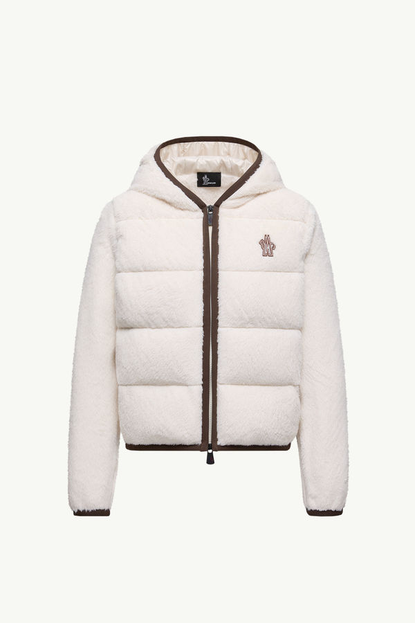 https://moncler-cdn.thron.com/api/v1/content-delivery/shares/dpx6uv/contents/K20988G00022899ML034_F/image/K20988G00022899ML034_F