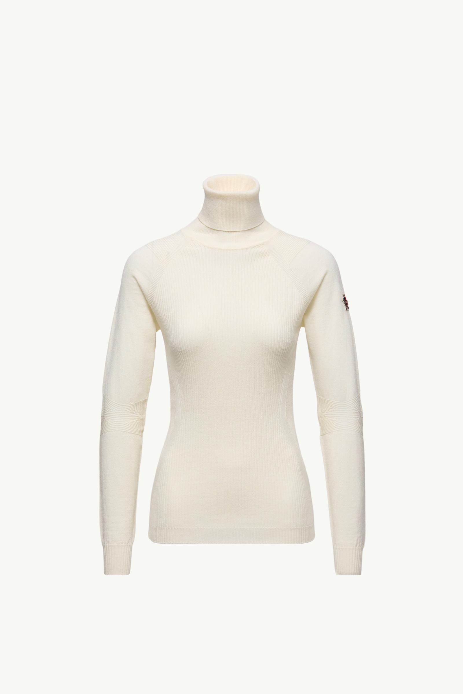 https://moncler-cdn.thron.com/api/v1/content-delivery/shares/dpx6uv/contents/K20989F00001M112204A_F/image/K20989F00001M112204A_F