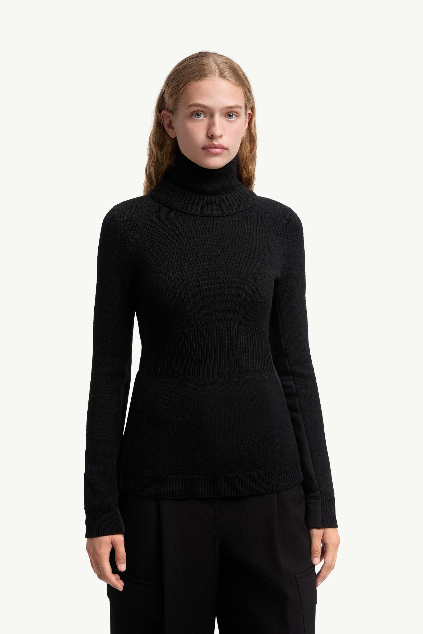 MONCLER タートルネック セーター 黒 Black Wool Turtleneck Sweater - Sweaters & Cardigans for Women