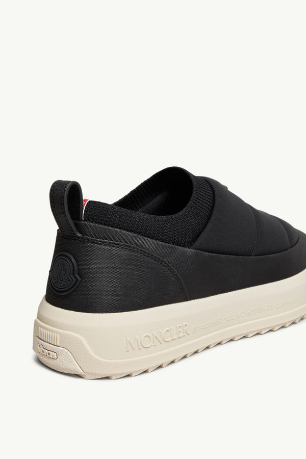 Moncler Altive Slip-On Trainers Men Black Moncler 7