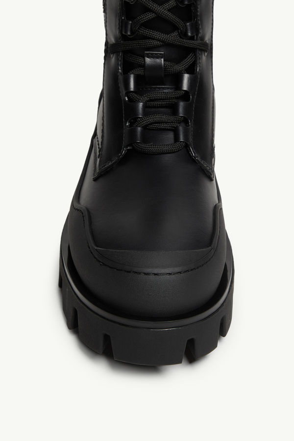 Peak Path Leather Lace-Up Boots Men Black Moncler 2