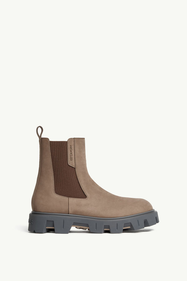 https://moncler-cdn.thron.com/api/v1/content-delivery/shares/dpx6uv/contents/K209A4F00060M7373208_F/image/K209A4F00060M7373208_F