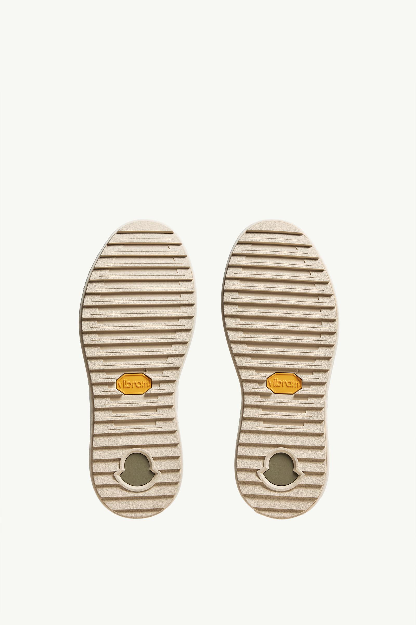 最終値下げ❗️新品未使用◆モンクレール◆スノーブーツ◆ MONCLER◆ Moncler Gaia logo-patch Snow Boots | Black | FARFETCH