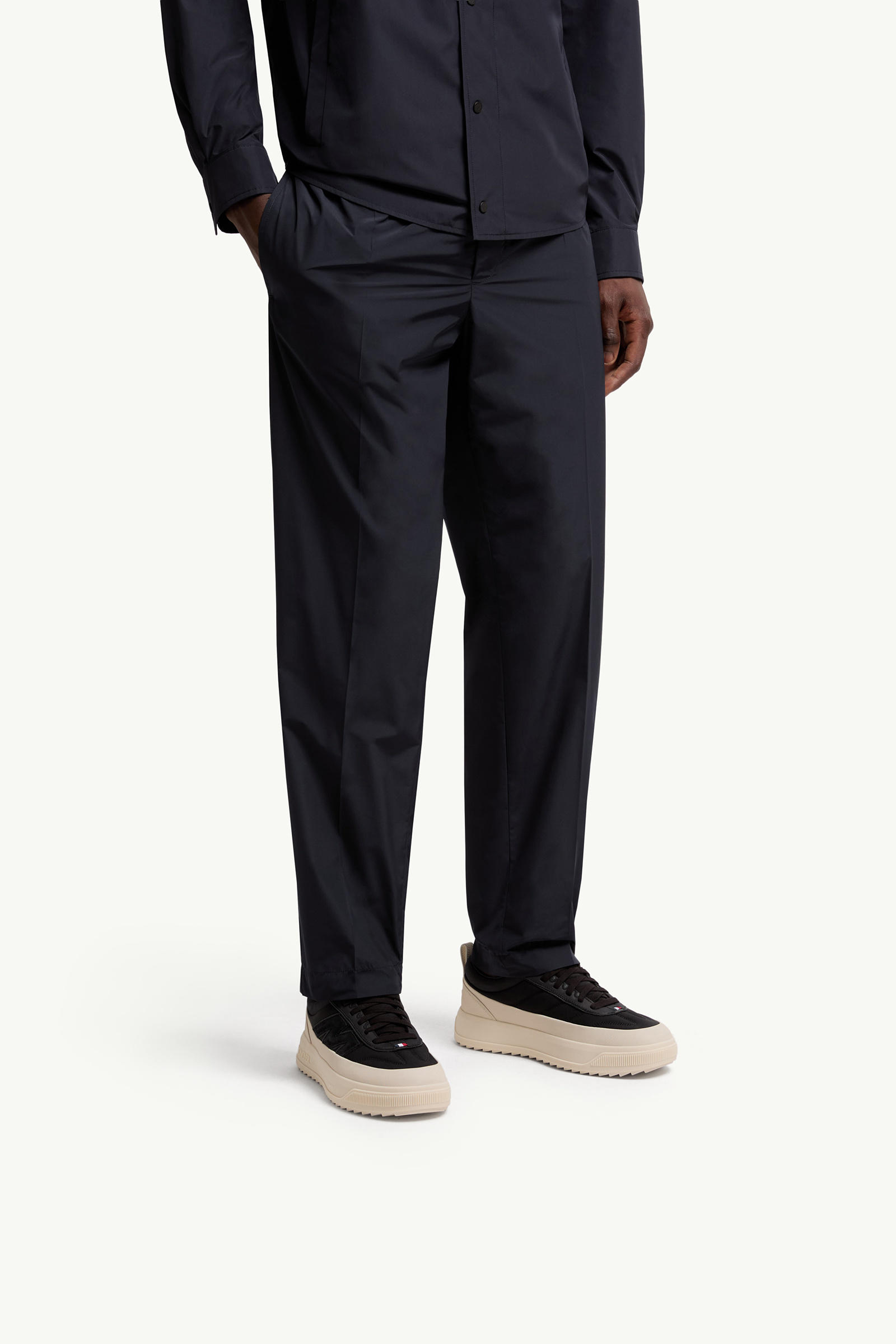 Zapatillas de nobuk y ante Moncler Altive Hombre Negro Moncler 1