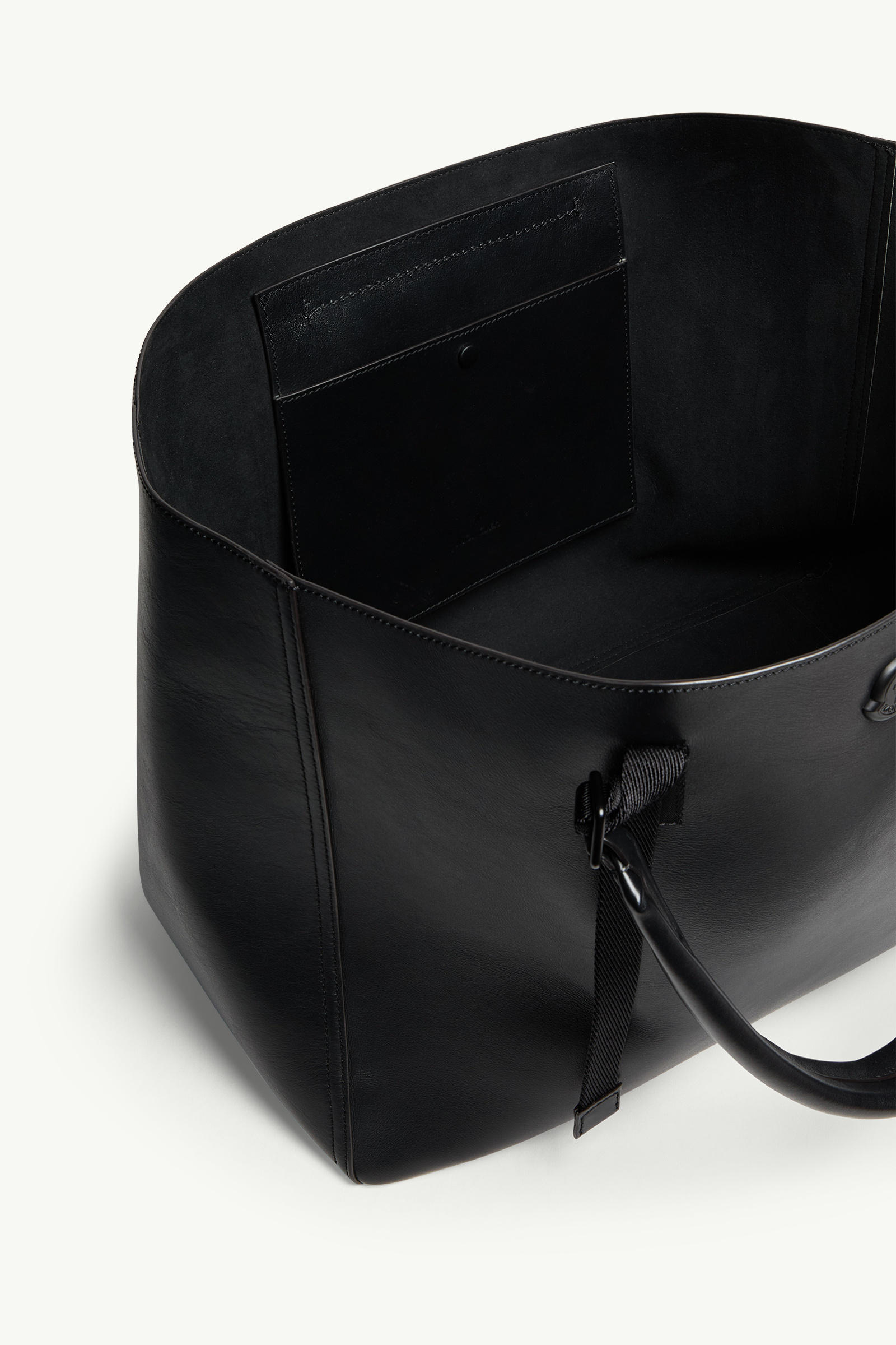 Carlo Leather Tote Bag Gender Neutral Black Moncler 5