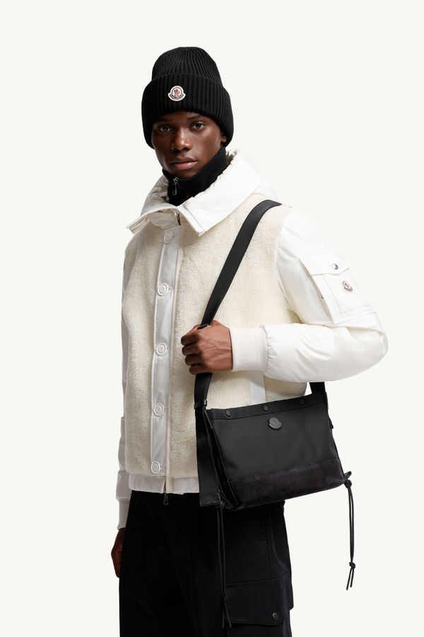 New Tech Water-Repellent Crossbody Bag Men Black Moncler 1