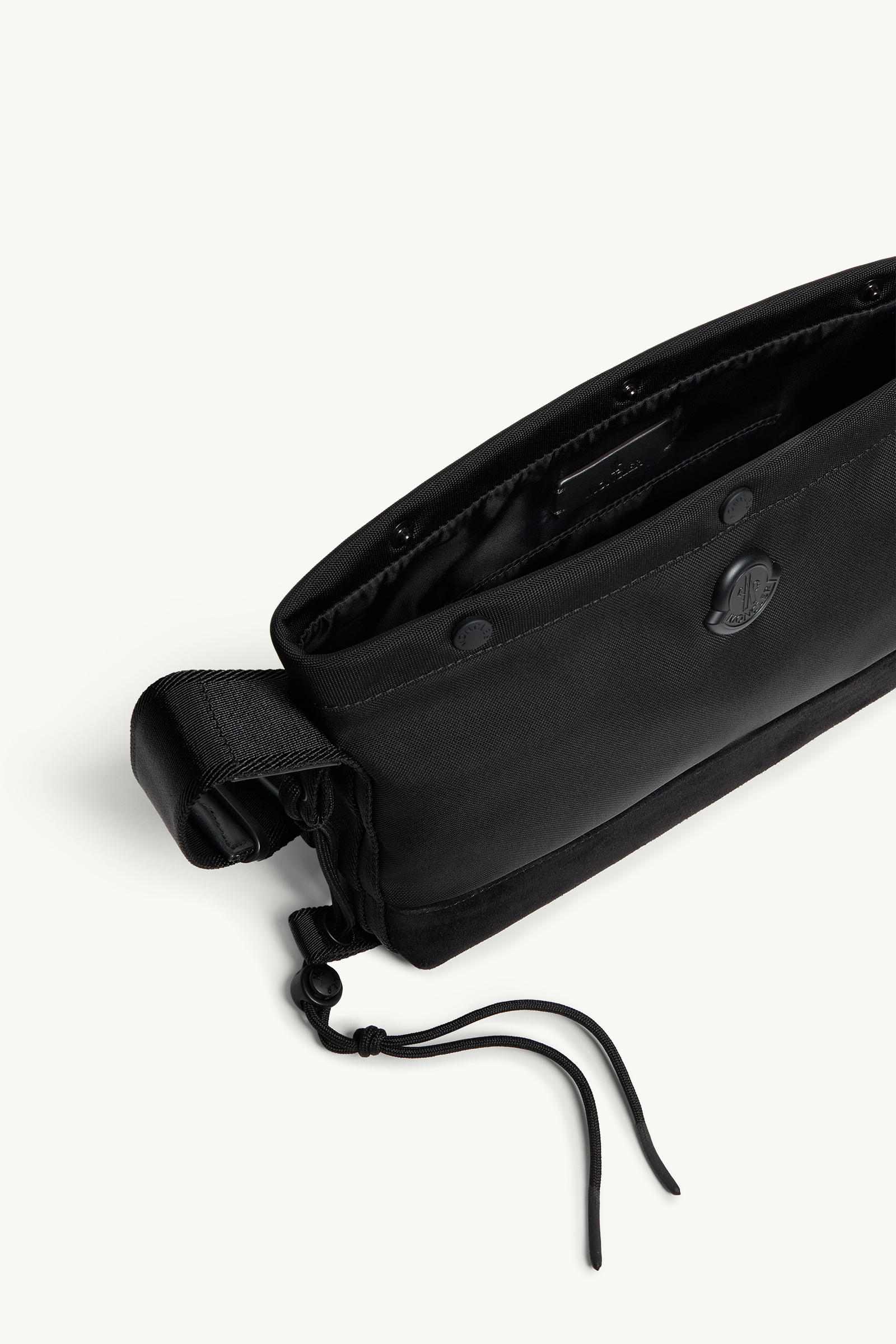 New Tech Water-Repellent Crossbody Bag Men Black Moncler 4
