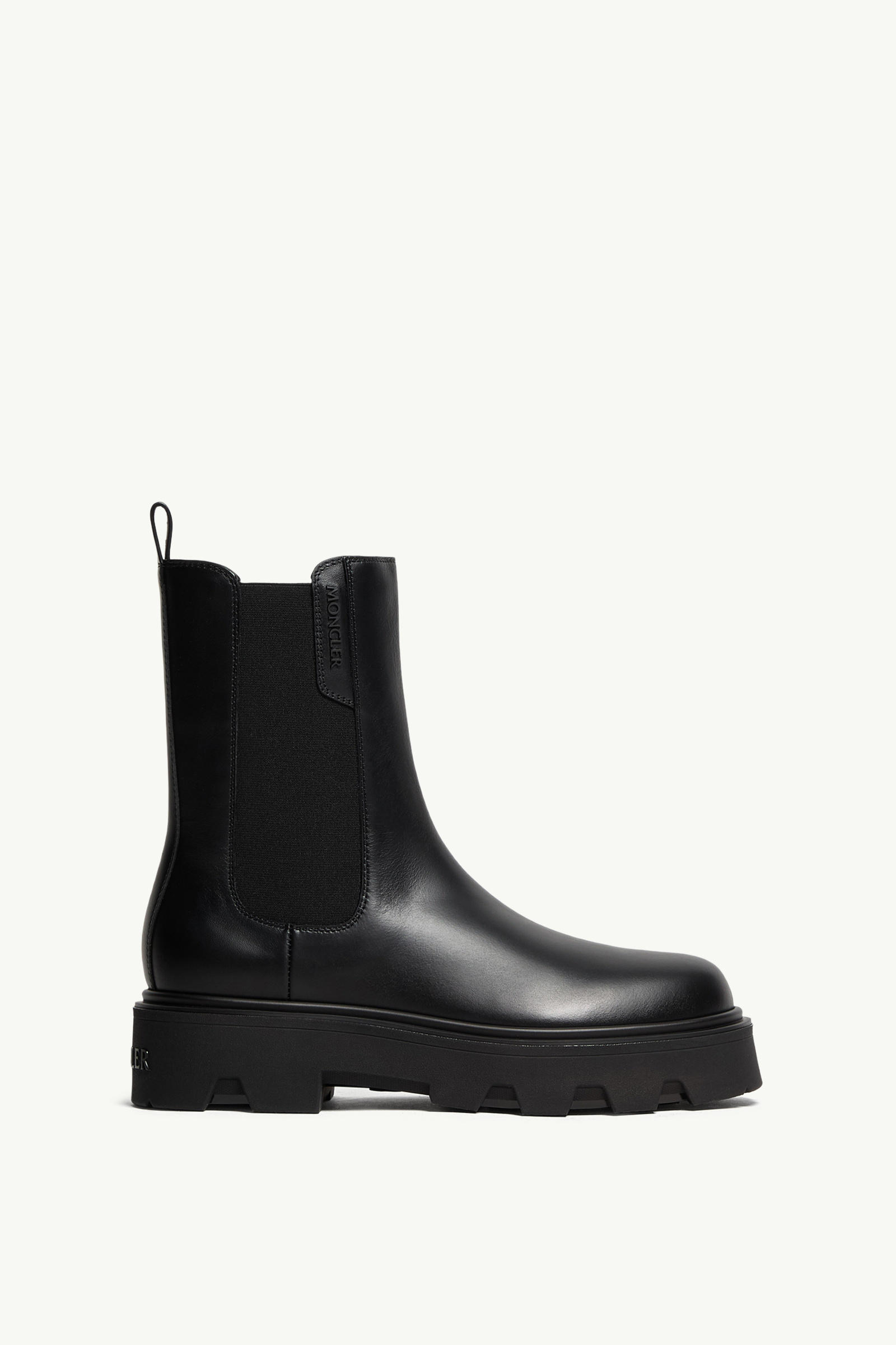 https://moncler-cdn.thron.com/api/v1/content-delivery/shares/dpx6uv/contents/K209B4F00120M7541999_F/image/K209B4F00120M7541999_F