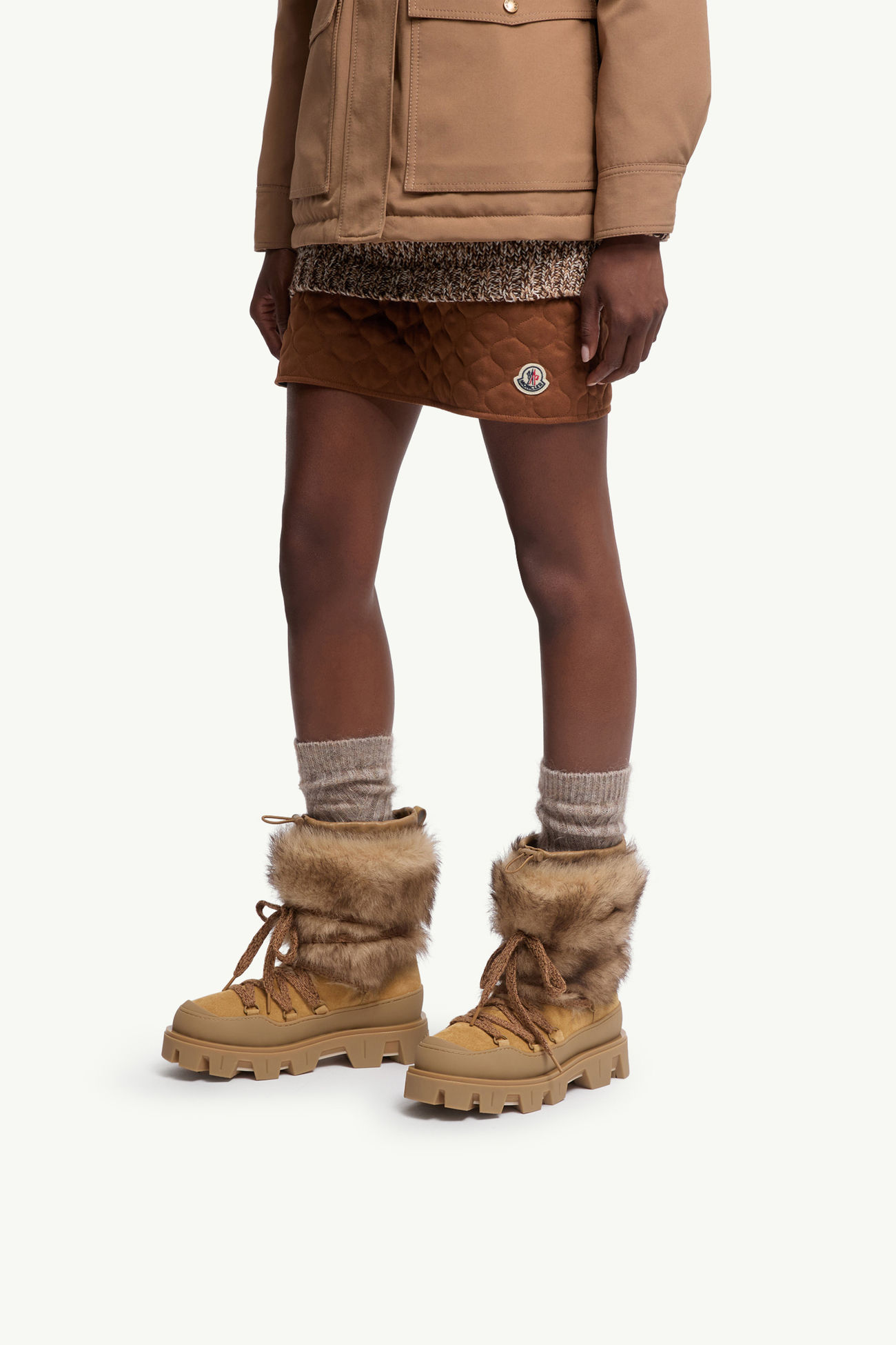 Peak Après Stiefel aus Wildleder und Shearling Damen Camel-Beige Moncler 1