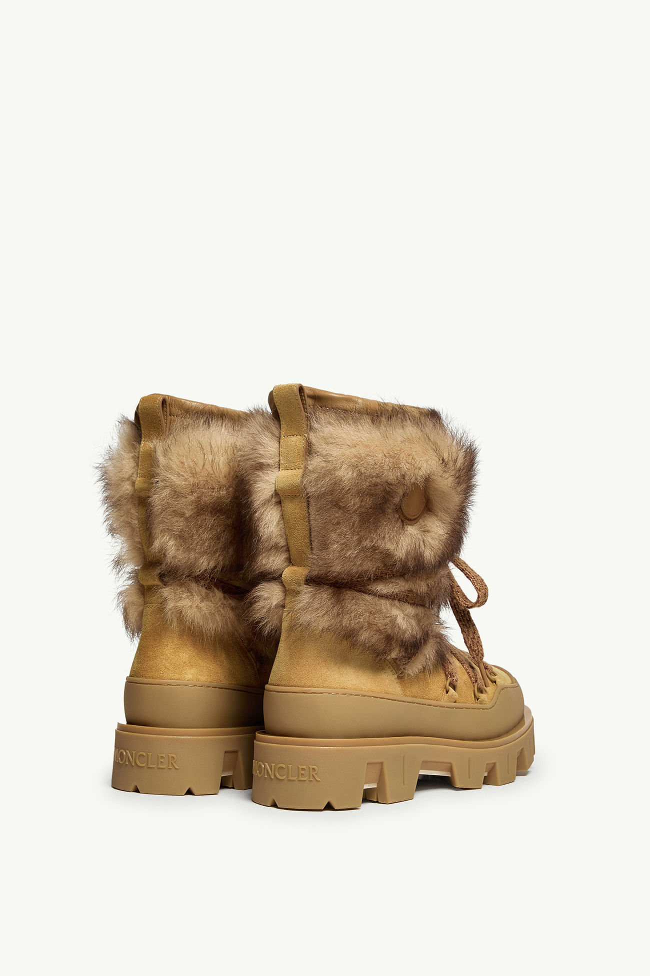 Peak Après Stiefel aus Wildleder und Shearling Damen Camel-Beige Moncler 4