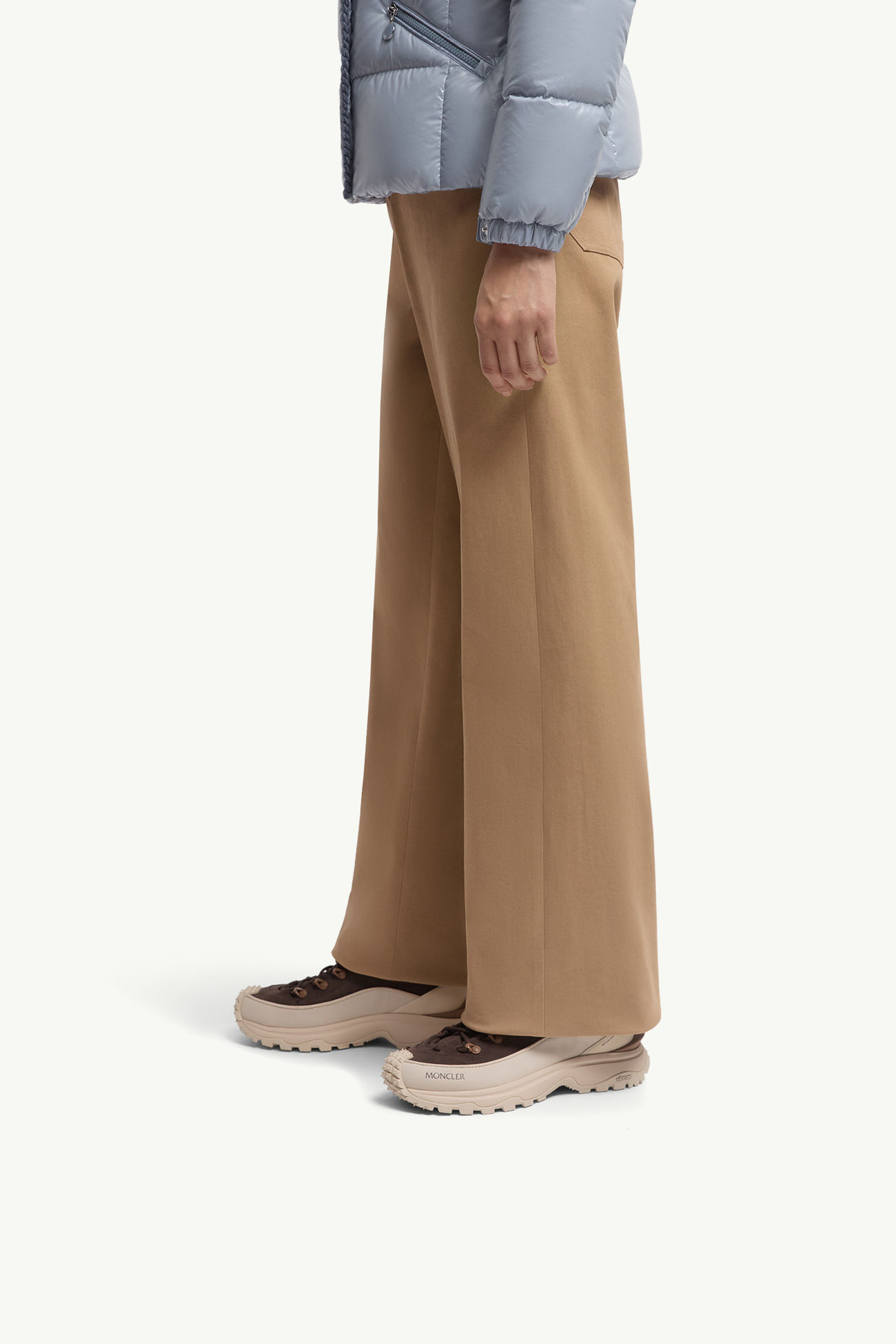 Trailgrip Lite3磨絨革和麂皮運動鞋 女士 米色 Moncler 1