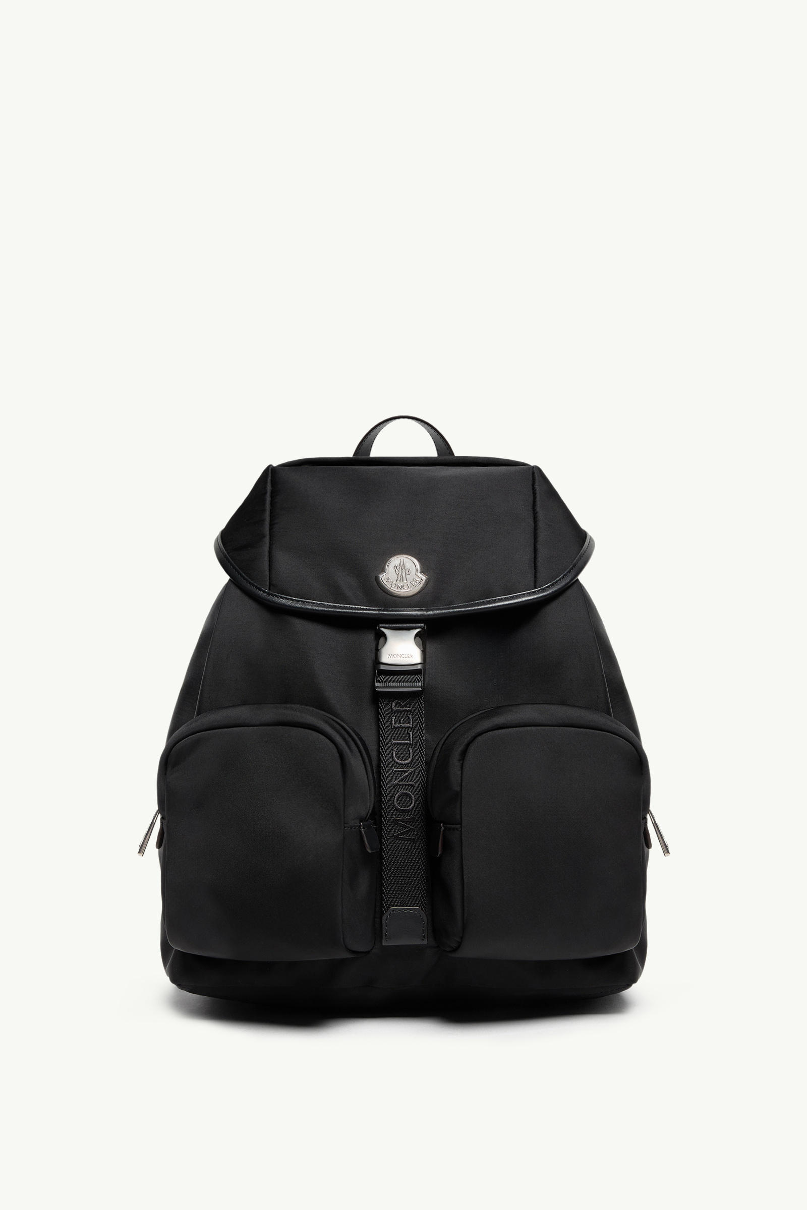 https://moncler-cdn.thron.com/api/v1/content-delivery/shares/dpx6uv/contents/K209B5A00002M6980999_F/image/K209B5A00002M6980999_F