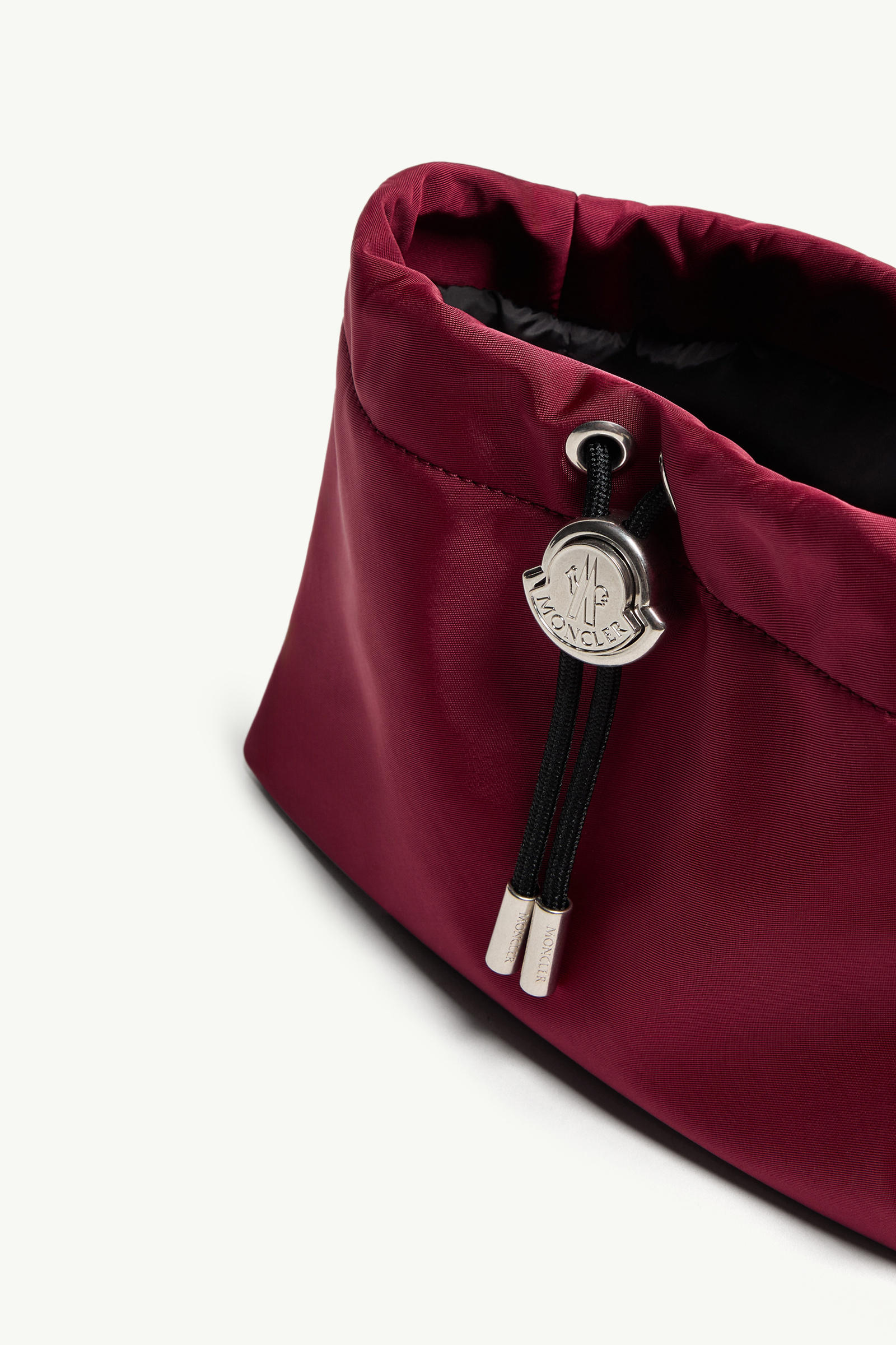 Trick Water-Repellent Pouch Women Dark Red Moncler 4