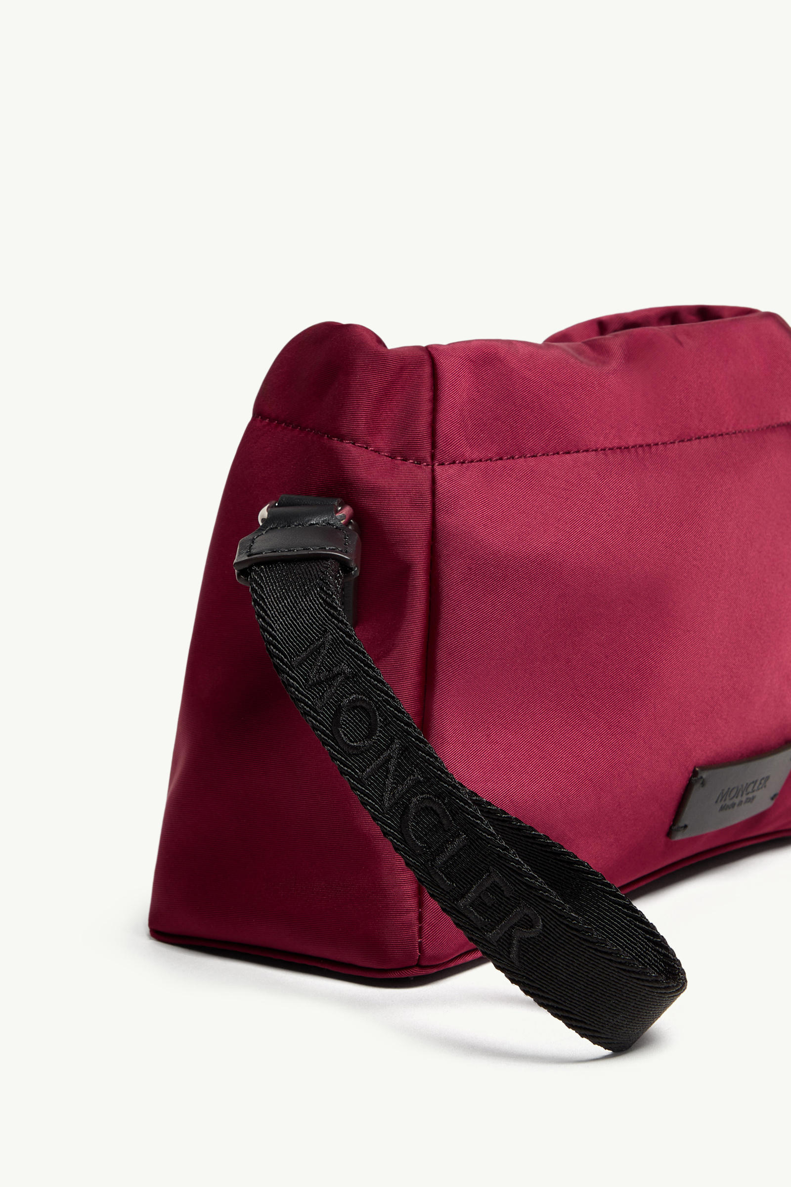 Trick Water-Repellent Pouch Women Dark Red Moncler 5