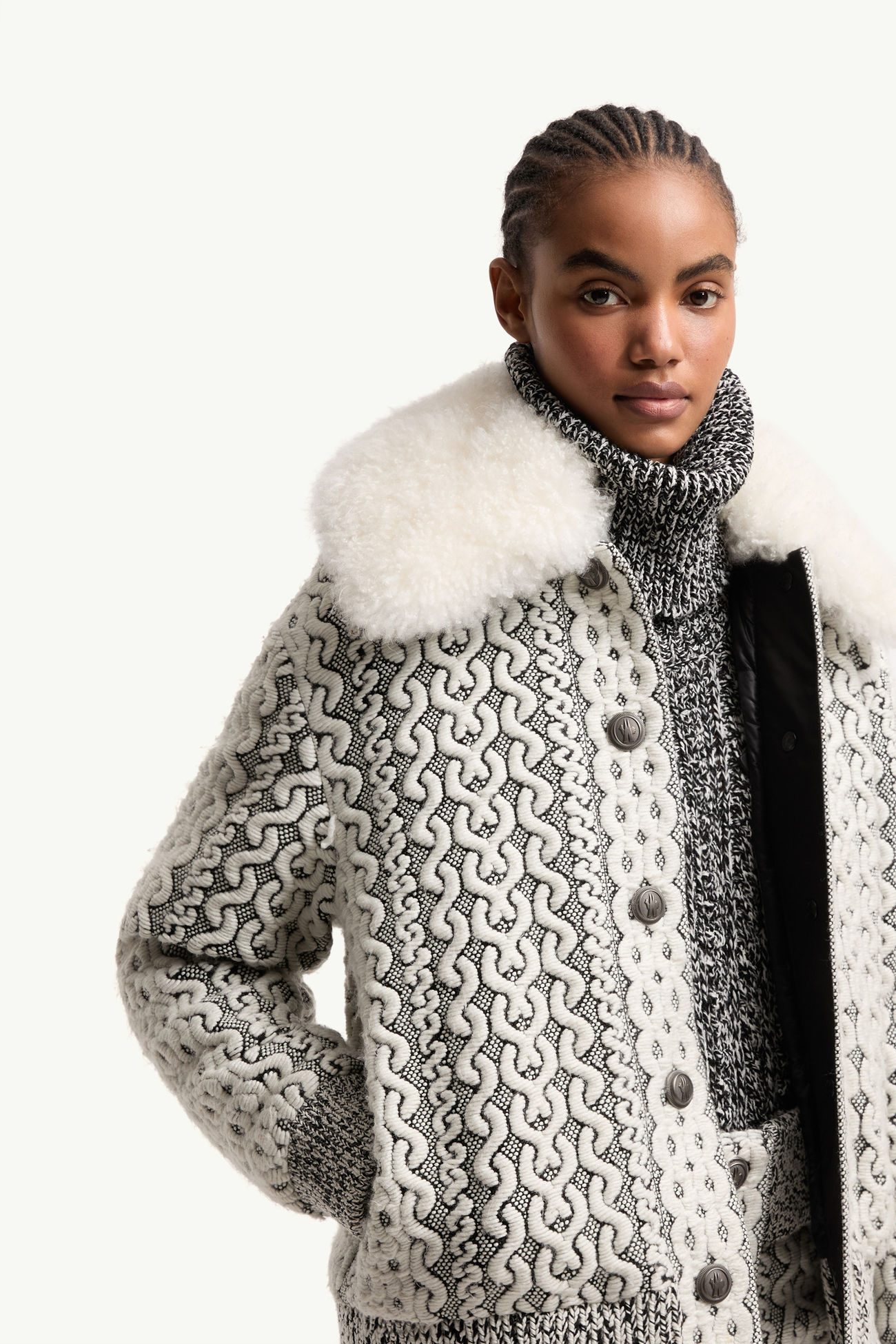 Bomber en duvet Beille à bordure en shearling Femmes Blanc & Gris Moncler 6