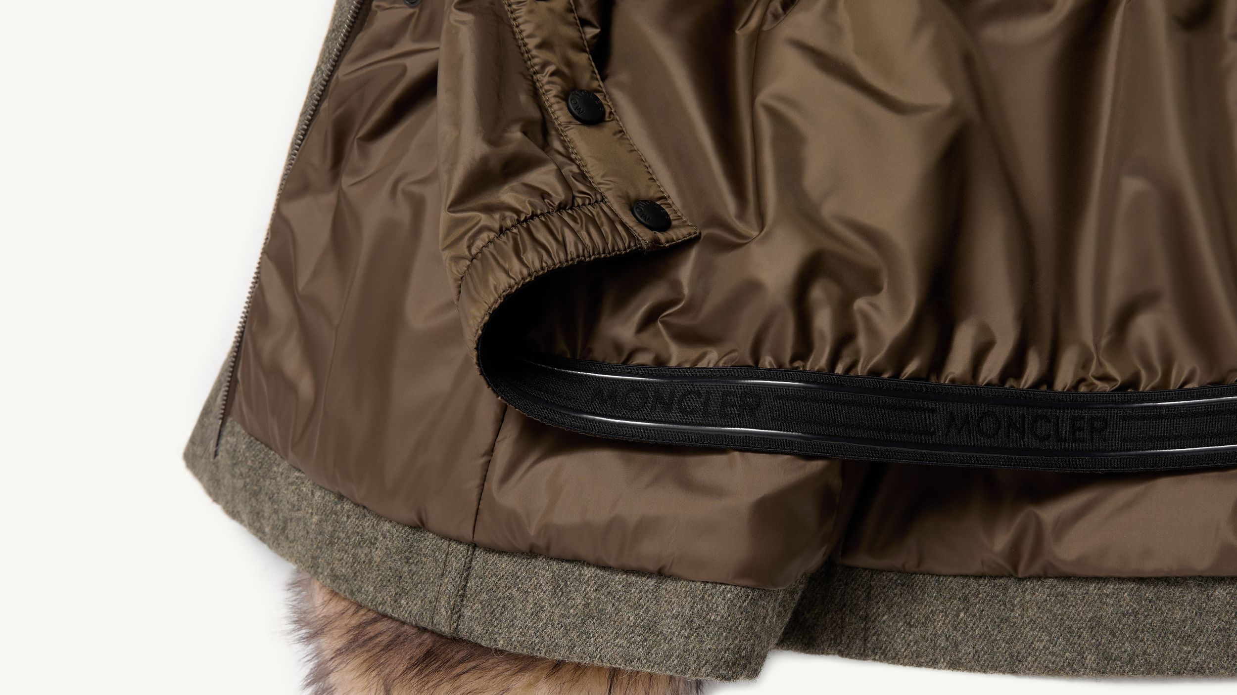 Slide 3 - Protective Powder Skirt